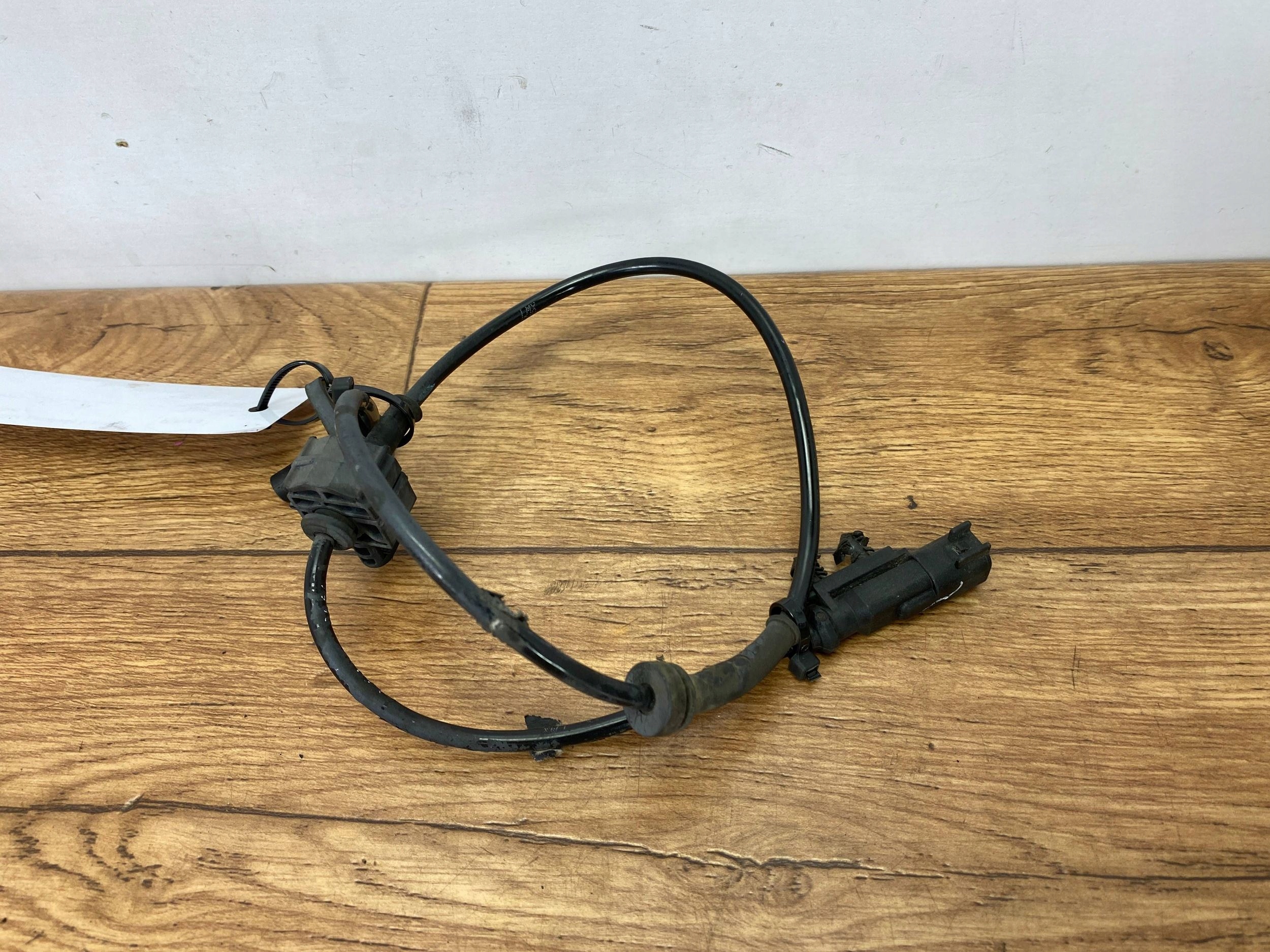 Sensor ABS heck L=P Cadillac Escalade IV 2015+