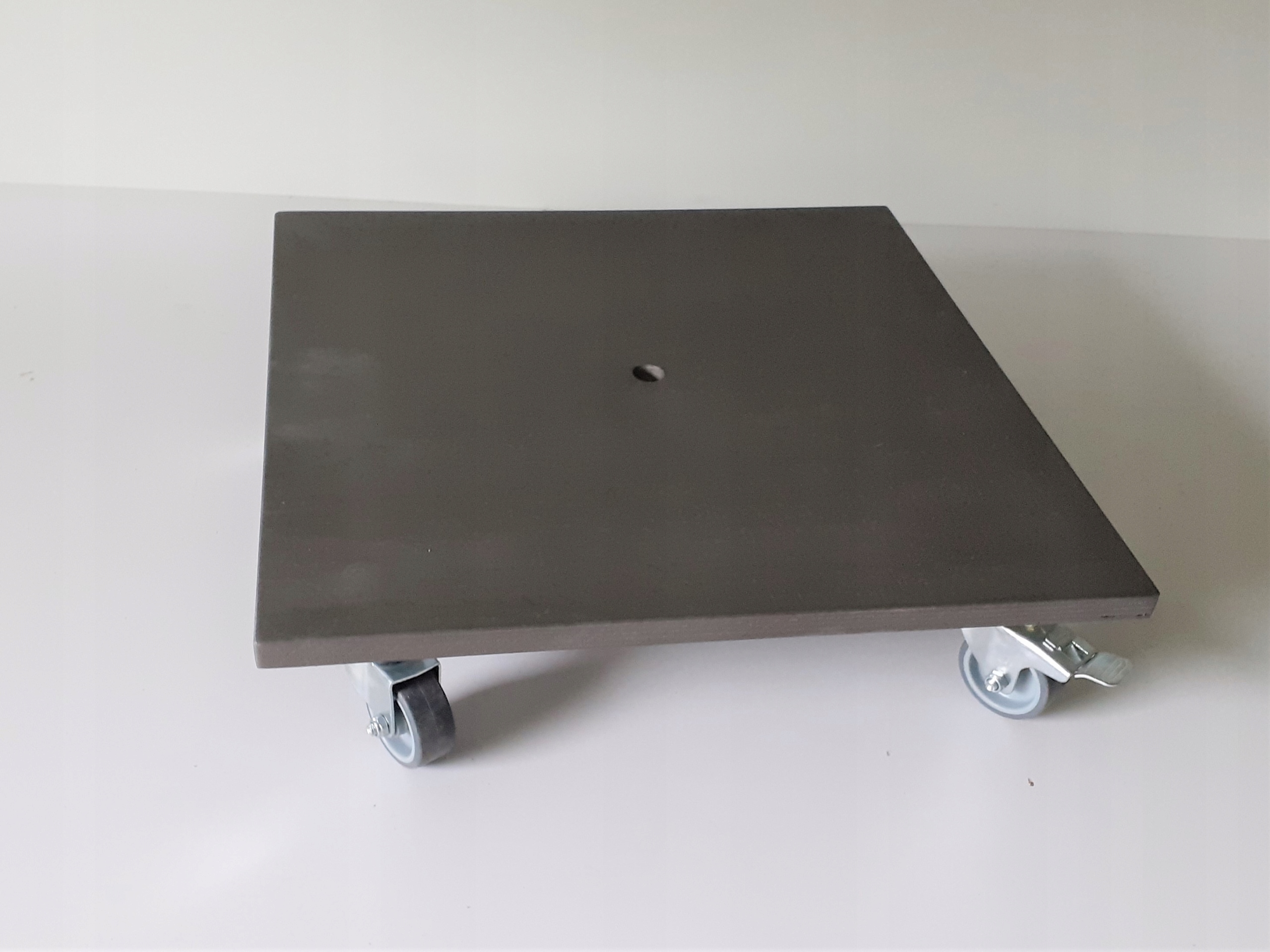 podstawa na kółkach pod donicę 40x40cm grafitowa Kod producenta pod4040