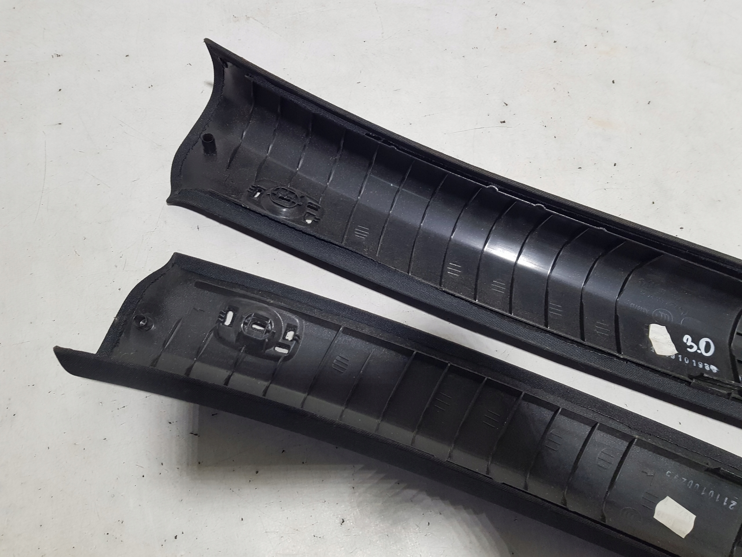 cover SLUPKA left right side pillars KOMPLET MERCEDES W207