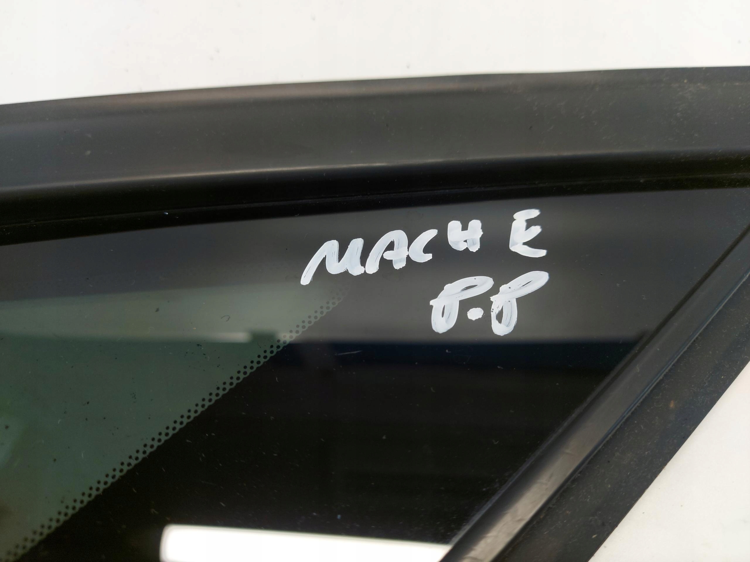 FORD MACH-E window rear part right 2022 AS3