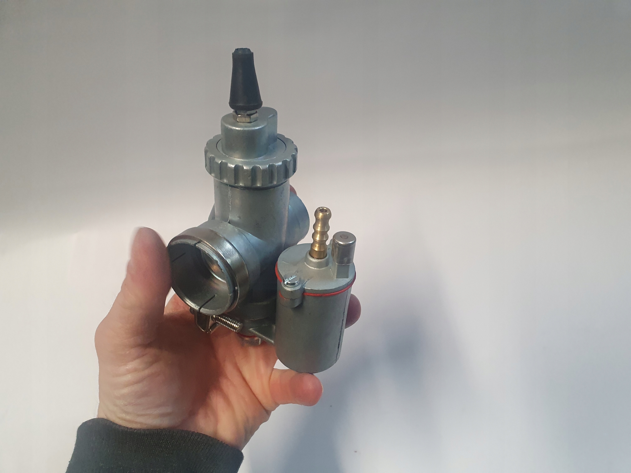 Gażník že 49 že 350 že 56