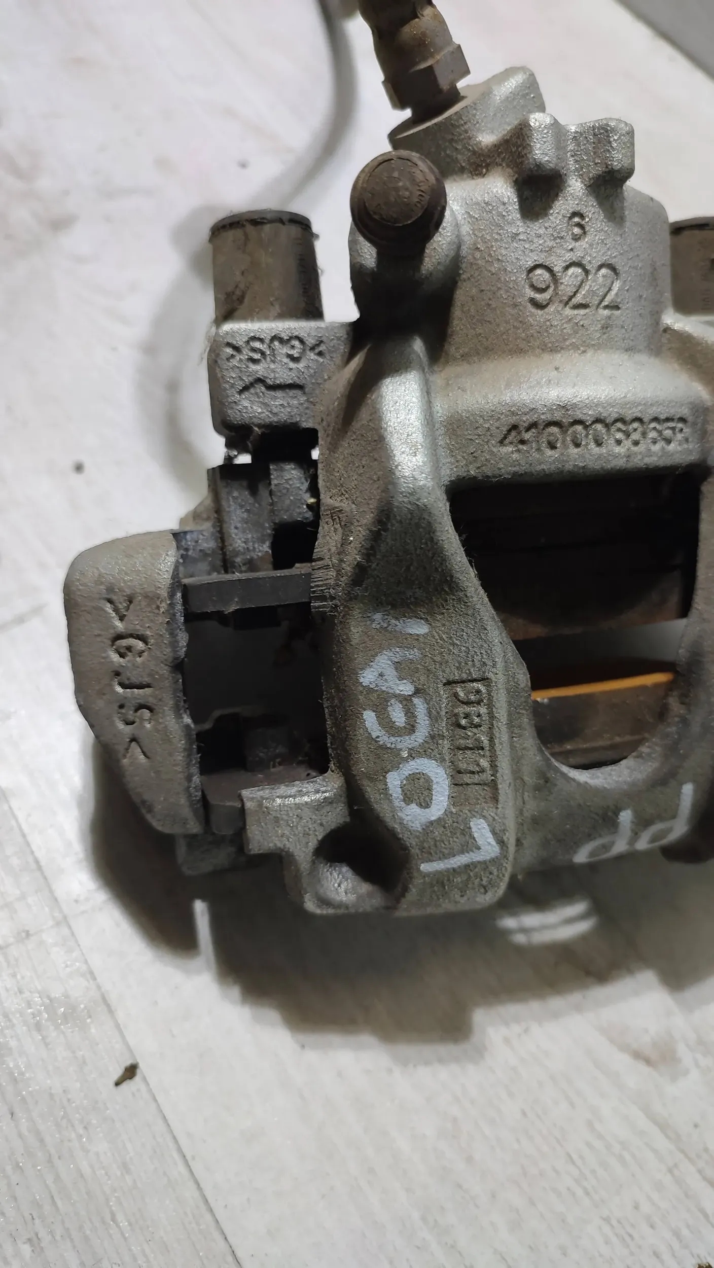 Dacia Logan II 2019r front side right caliper