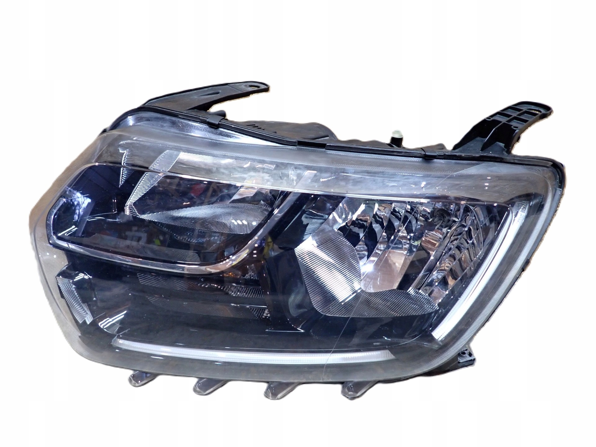 light left REFLEKTOR left LED DACIA DUSTER 2 II HM 2017-2021R 260609367R