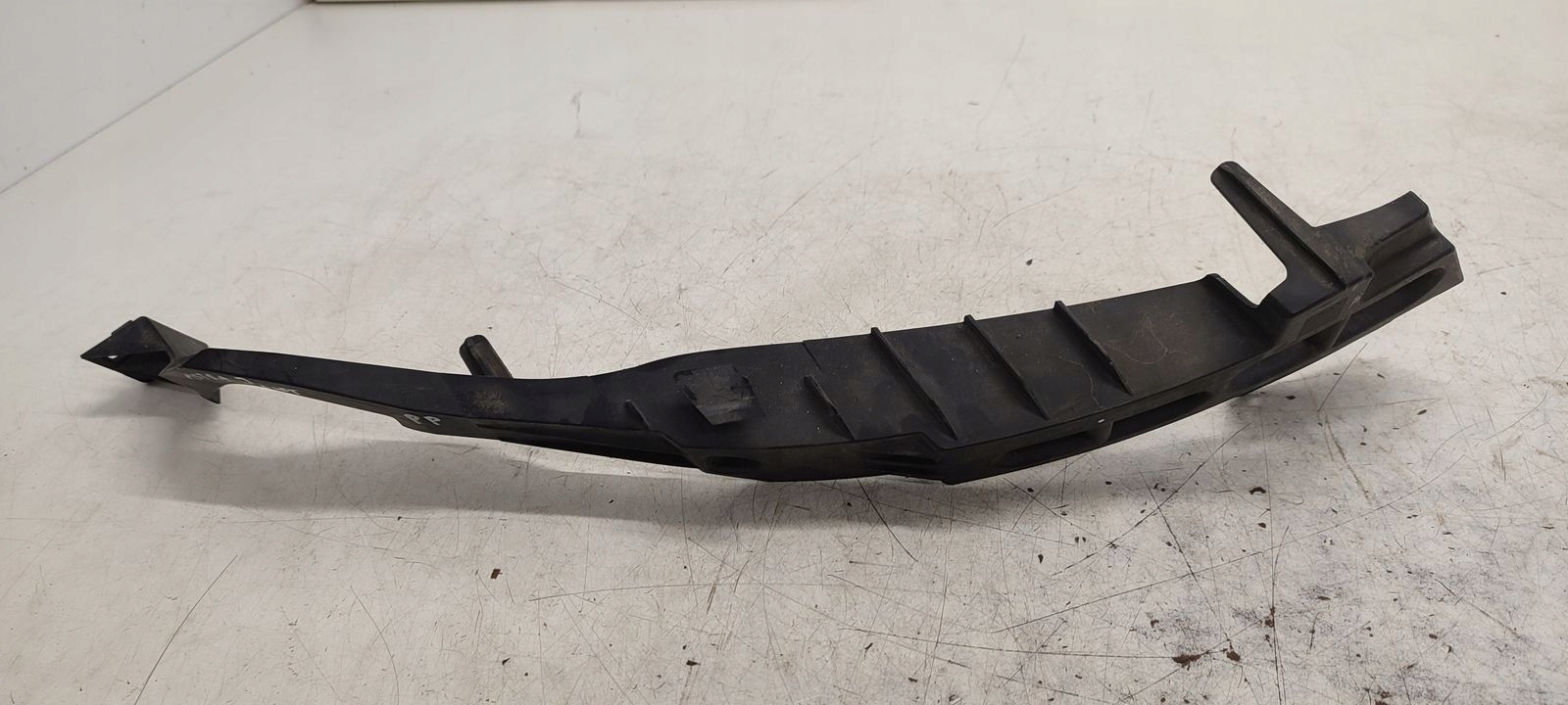 bumper bracket right front Opel Astra J LIFT 1,6