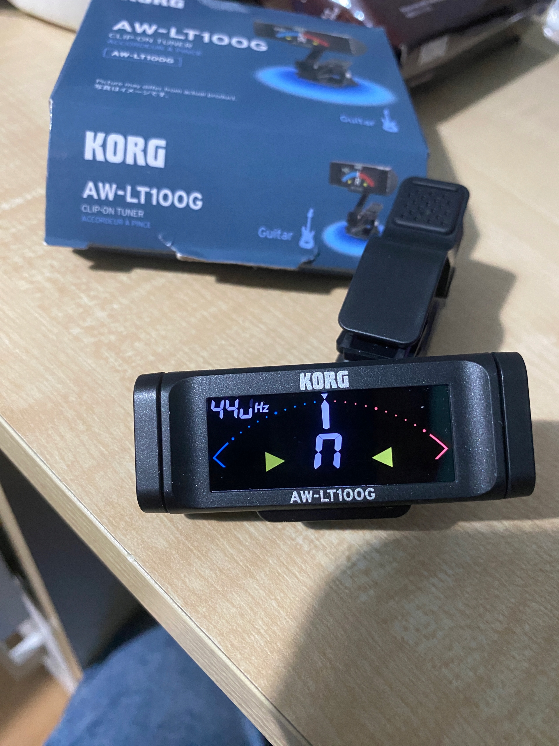 KORG AW-LT100G Tuner Gitarowy Czarny Clip ON Rodzaj tuner