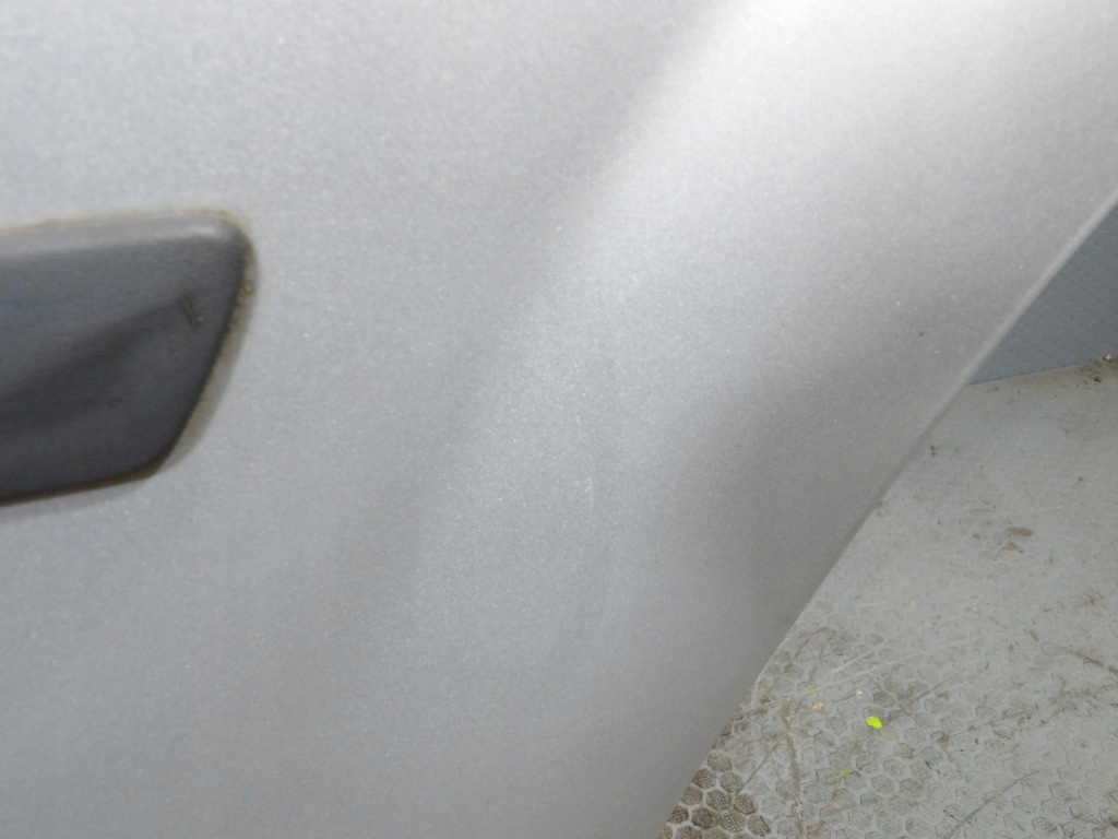 FORD FOCUS MK2 KOMBI door rear part left MOONDUST SILVER
