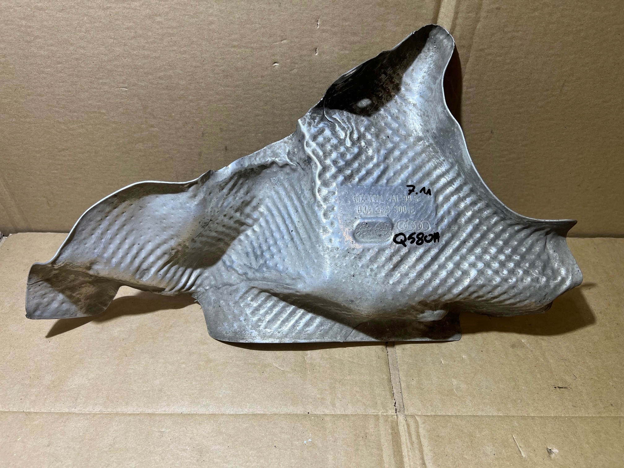 AUDI Q5 80A Blende Abdeckung TERMICZNA 80A399300E