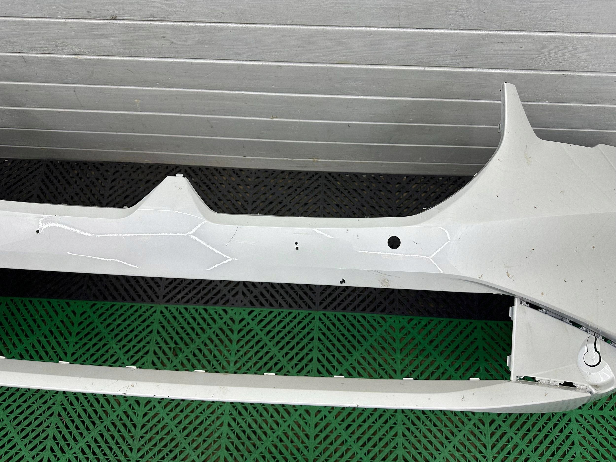 Frontstoßstange vorne BMW 5 G60 G61 BASIC