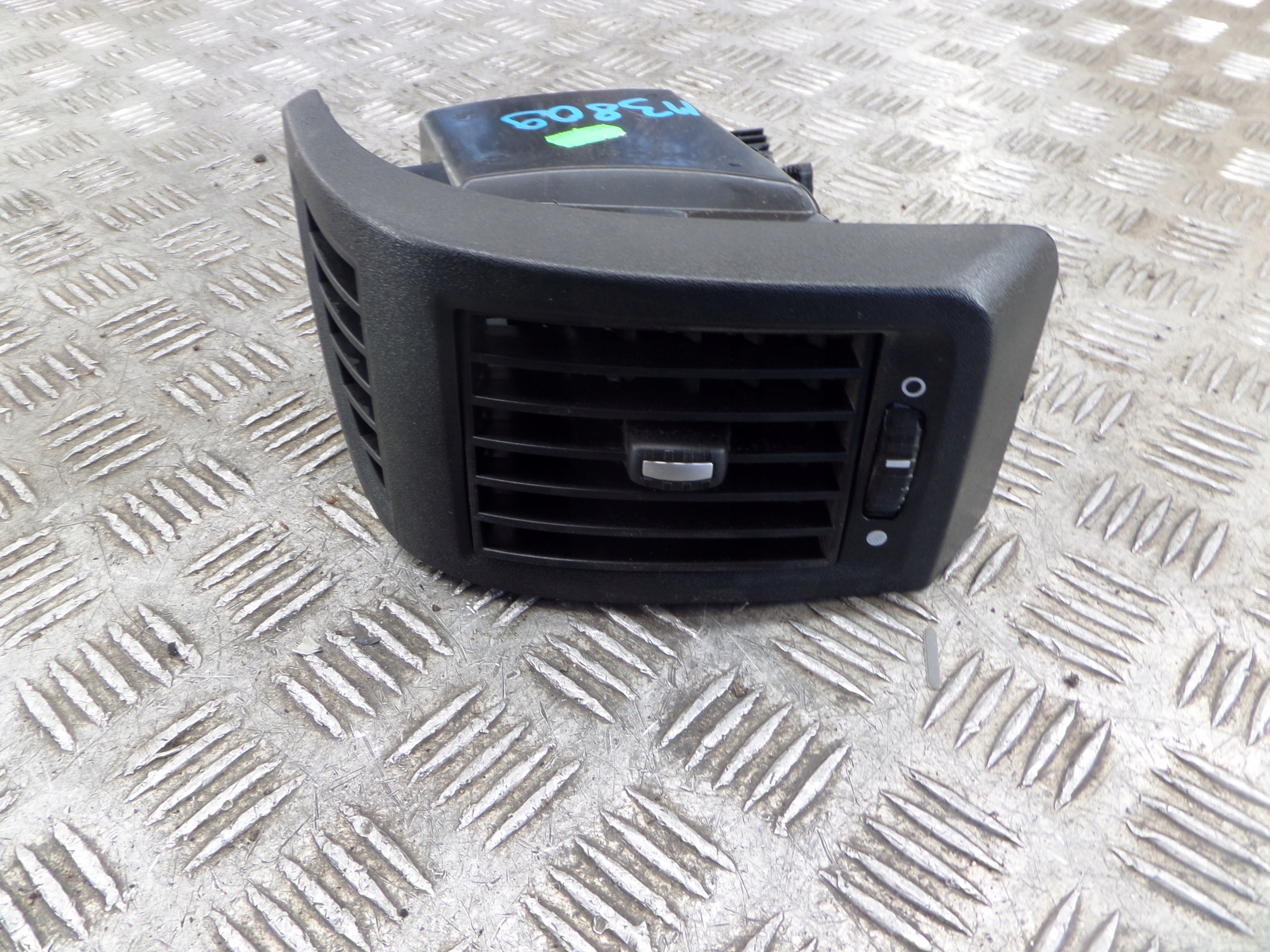 grid air conditioning devices left JUMPER BOXER DUCATO III 385800