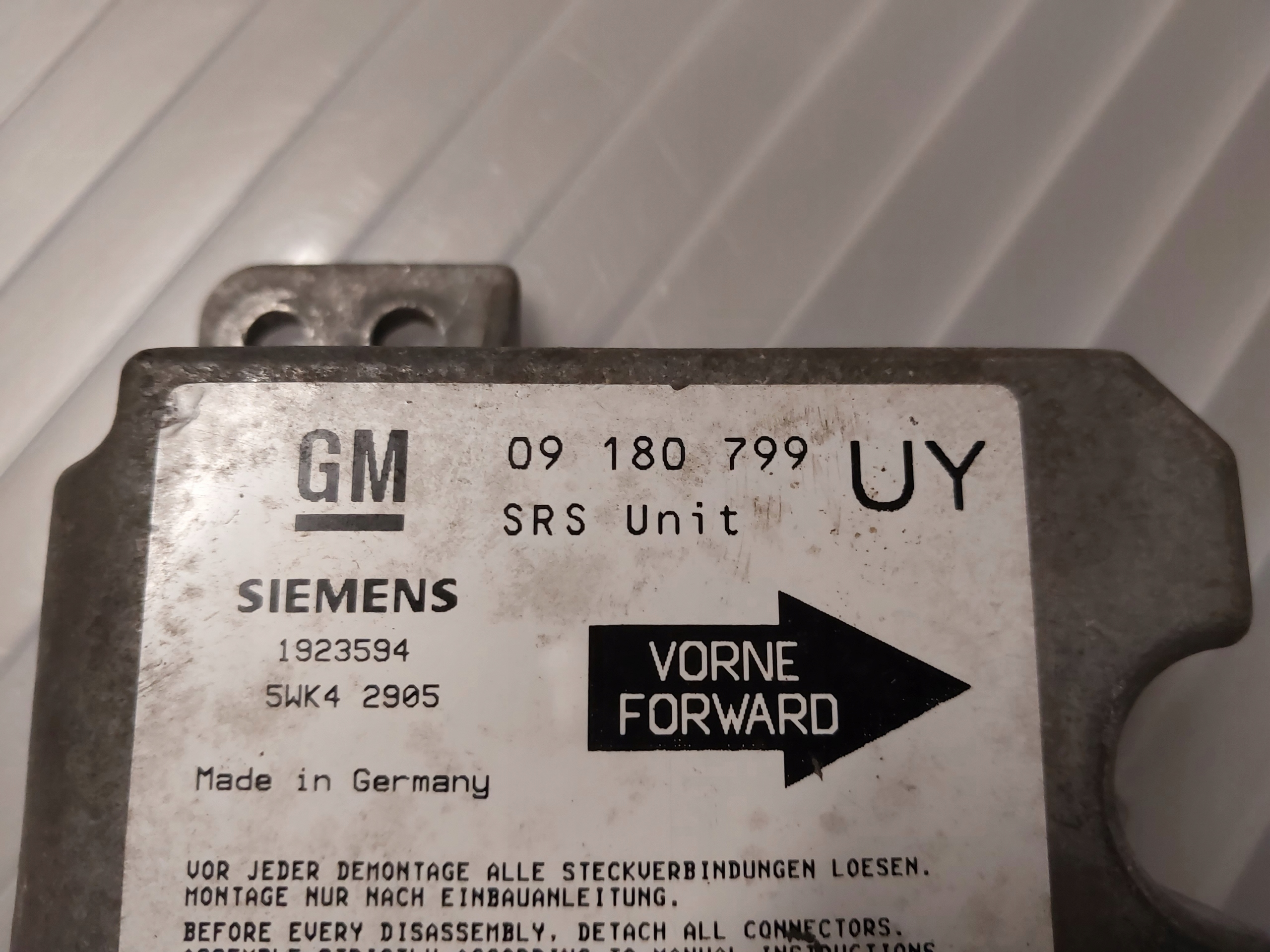 OPEL ASTRA G II moduł sterownik AIRBAG 09180799 Producent części Opel OE