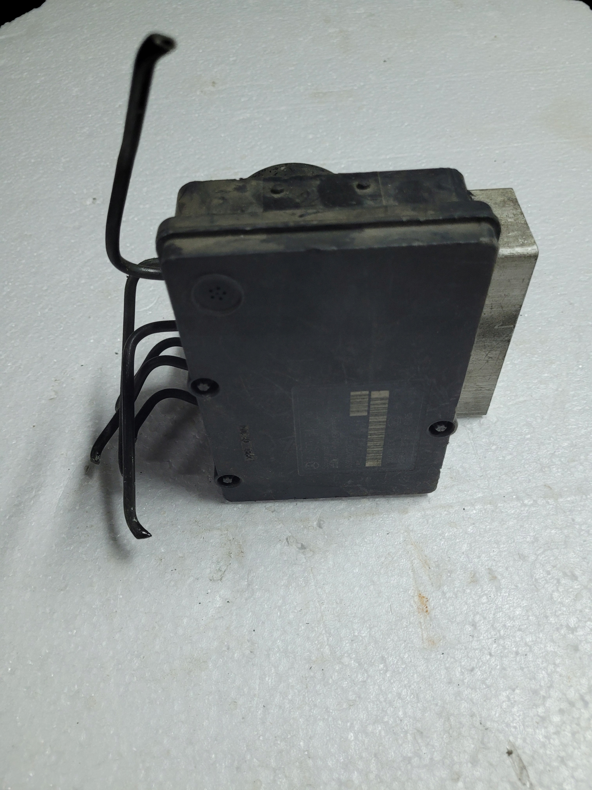 MERCEDES W209 POMPA ABS A2095452932