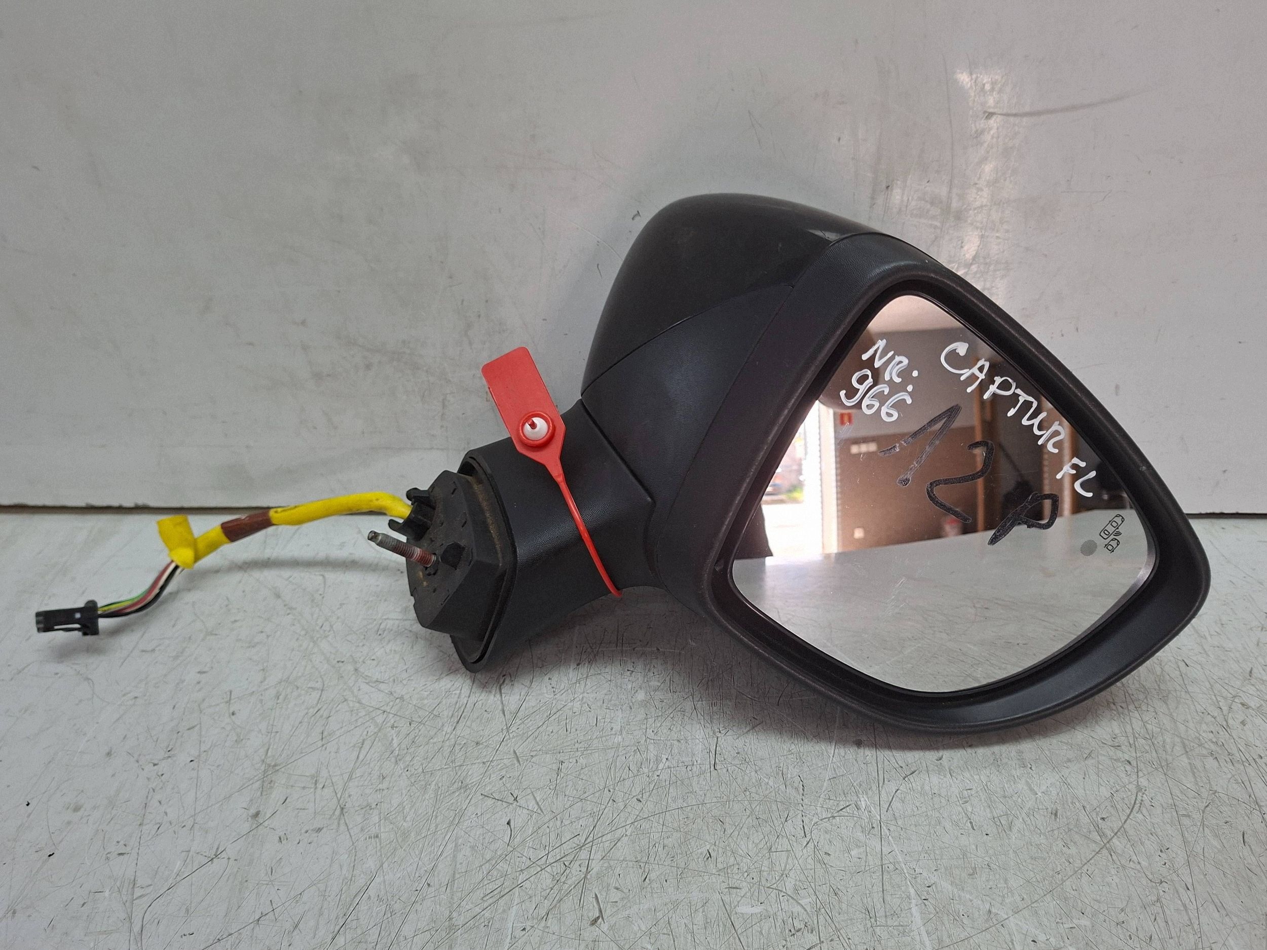 mirror right 12 vertical RENAULT CAPTUR and LIFT 2016