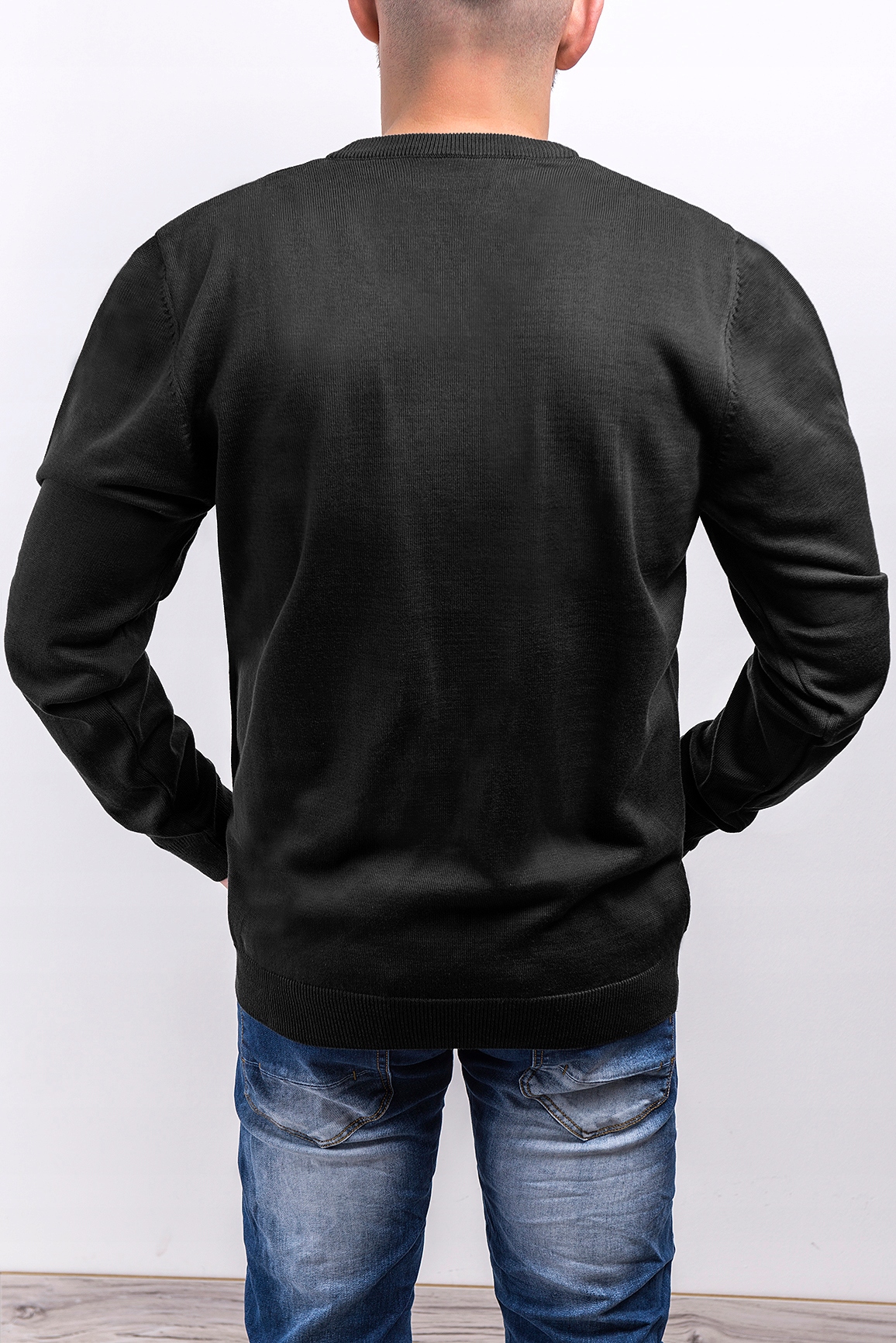 M - SWETER MĘSKI 2200 Dekolt inny