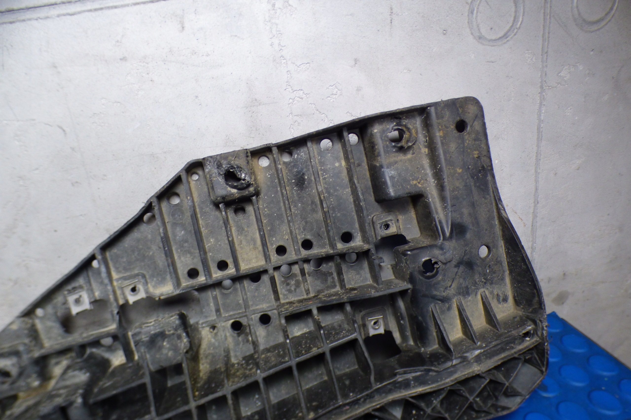 cover lower below bumper 72461-52R0 BDB SUZUKI SWIFT VI MK8