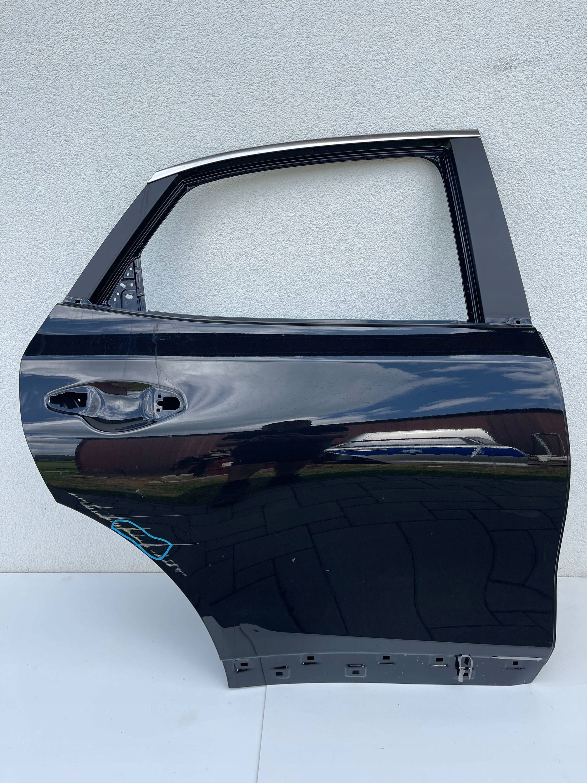 door rear part rear. right KIA X-CEED XCEED 18