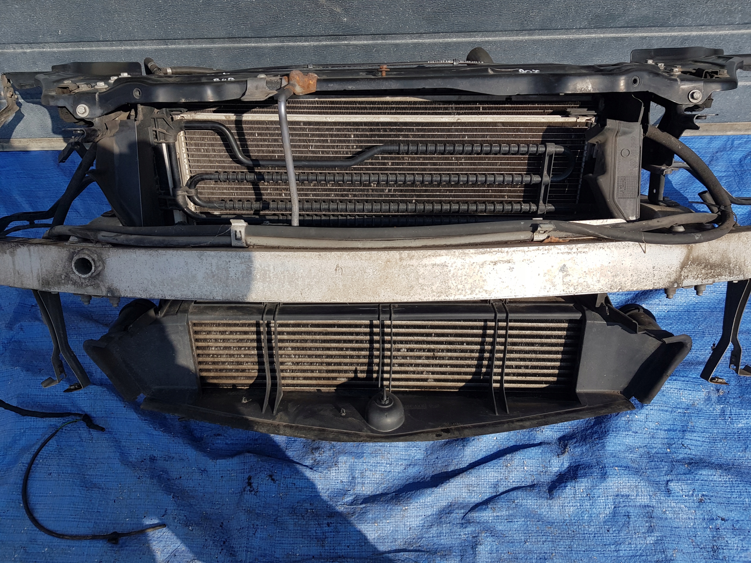 support panel for radiators radiator MERCEDES W207 2.2 CDI MANUAL