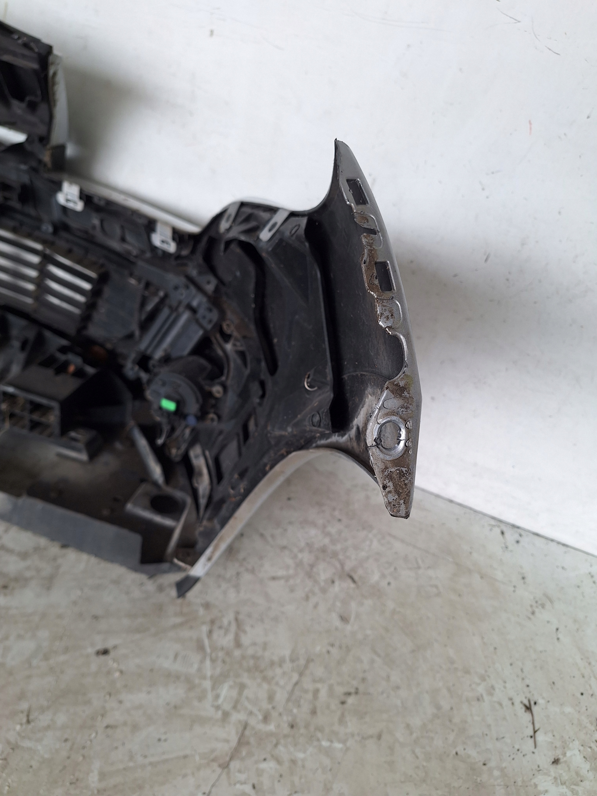 RENAULT MEGANE III LIFT 11-14 bumper