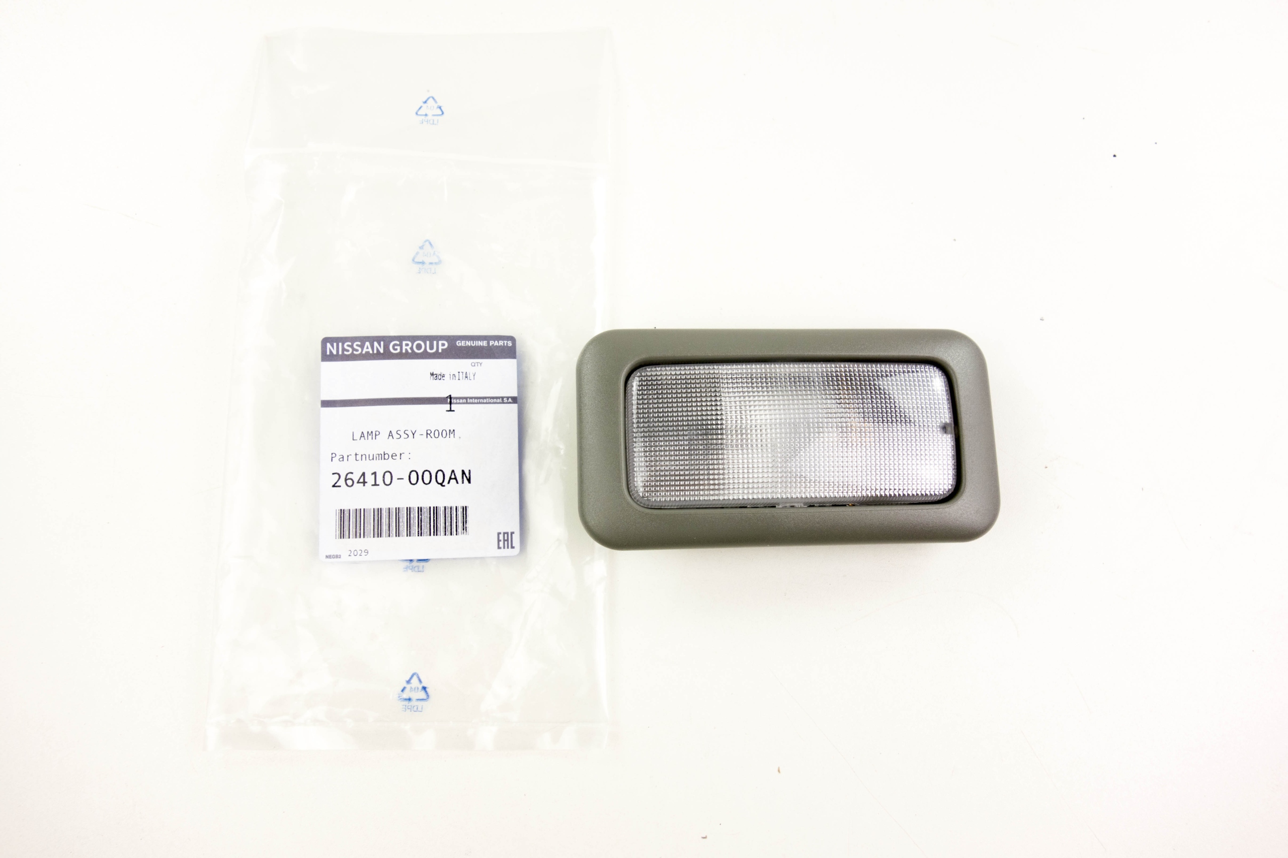 LAMPKA SUFITOWA KABINY NISSAN PRIMASTAR ORYGINAL