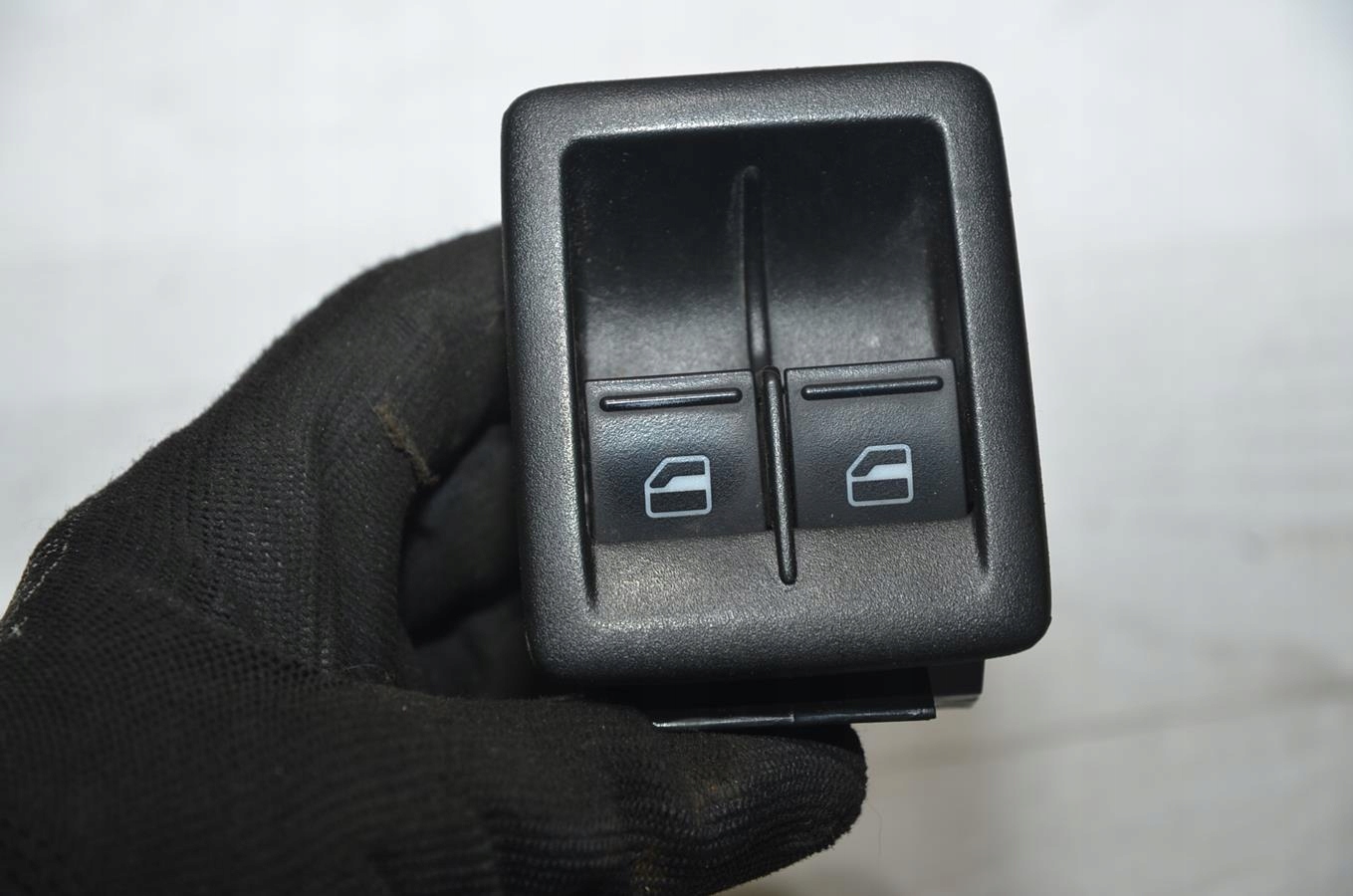 switch windows left VW Scirocco 1K8 2013r