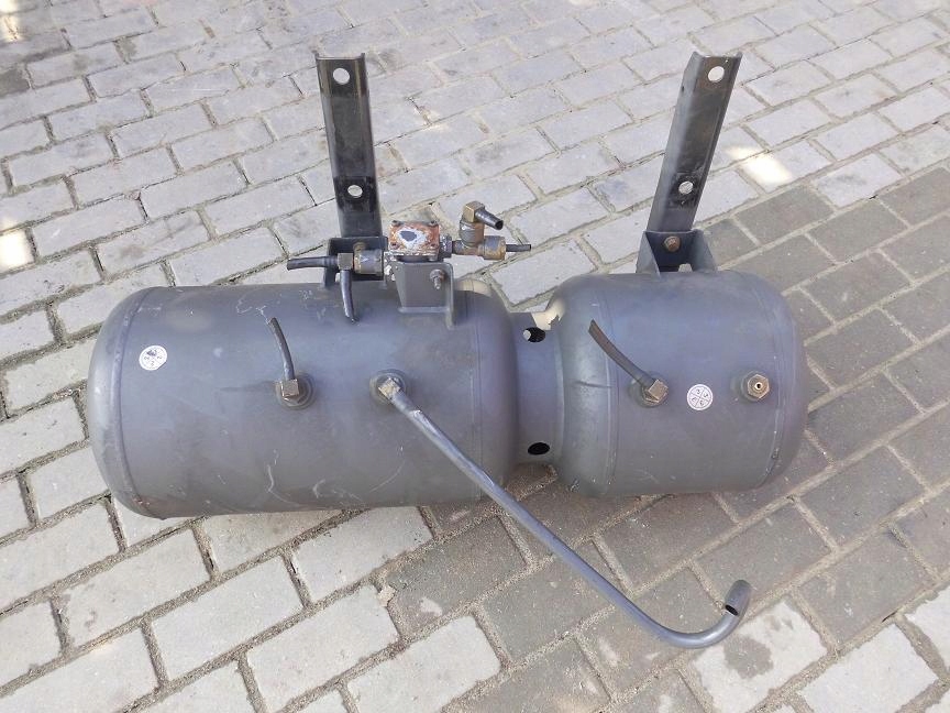 БАК ВОЗДУШНЫЙ ЦИЛИНДР ДВОЙНОЙ DAF XF 105 85 CF