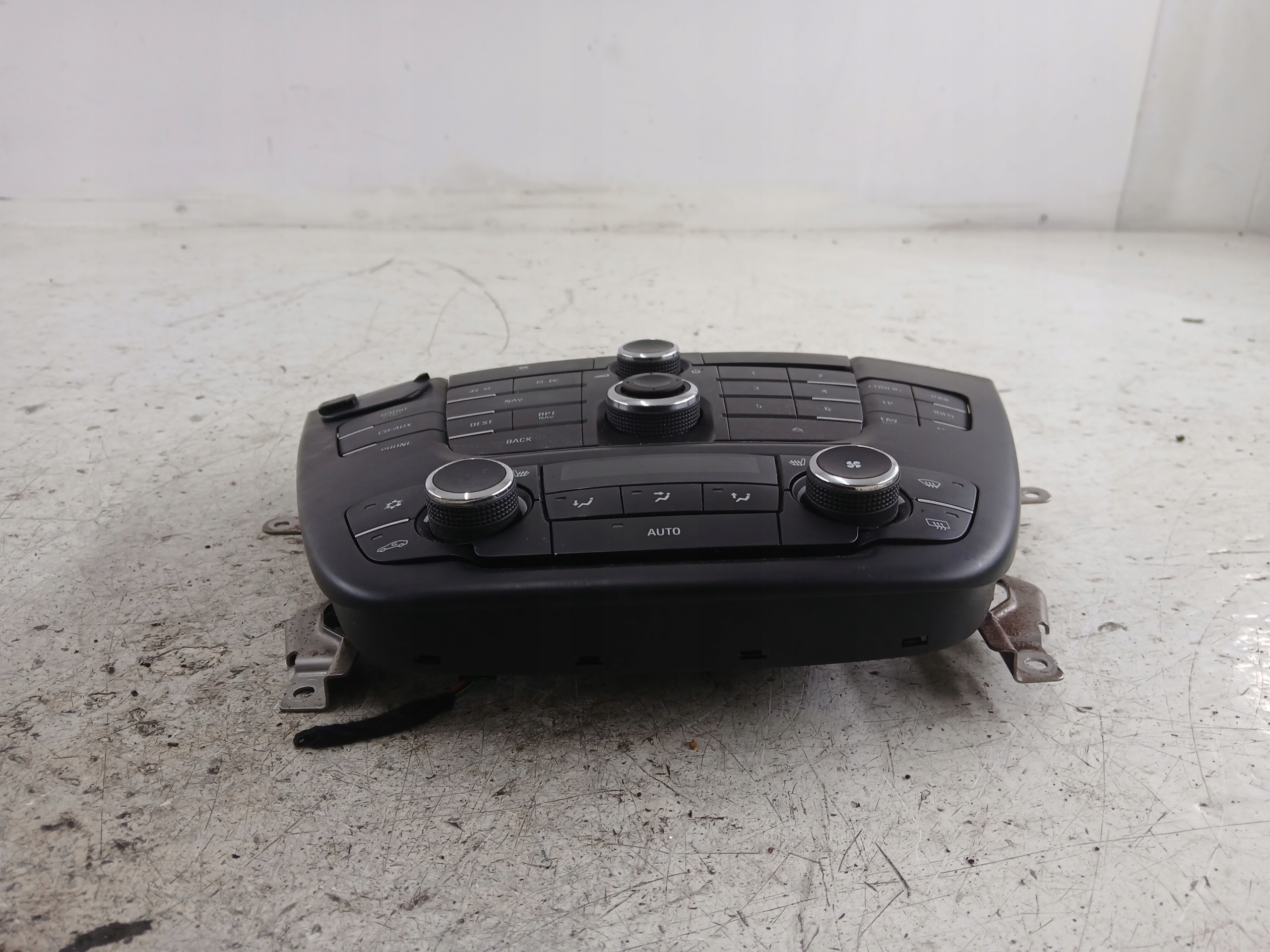 PANEL RADIA klimatizaci OPEL INSIGNIA A 13273256 08-14