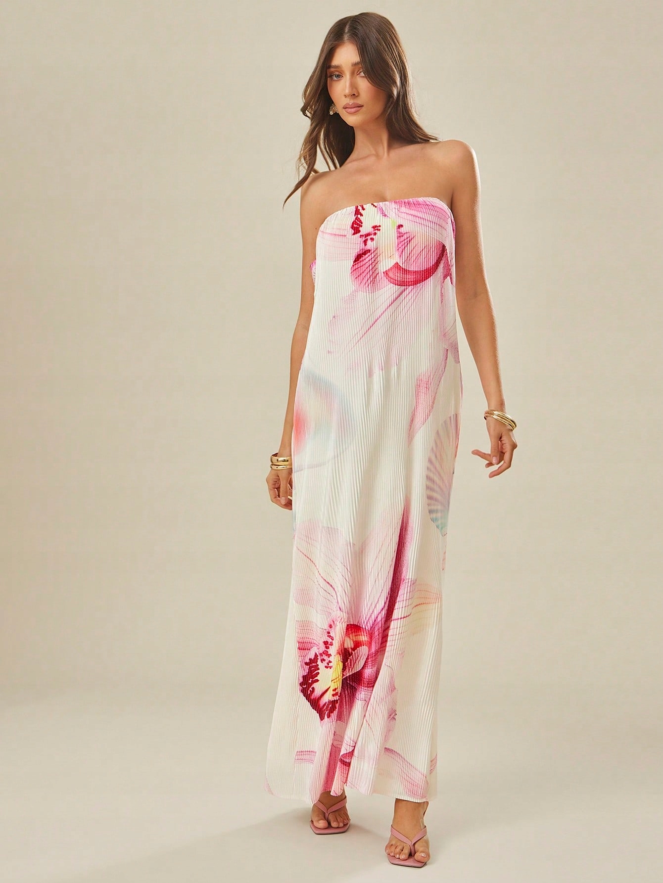 Šaty Plisovaná Koktejlová Mořská Panna S Květinami A Odhalenými Rameny Shein