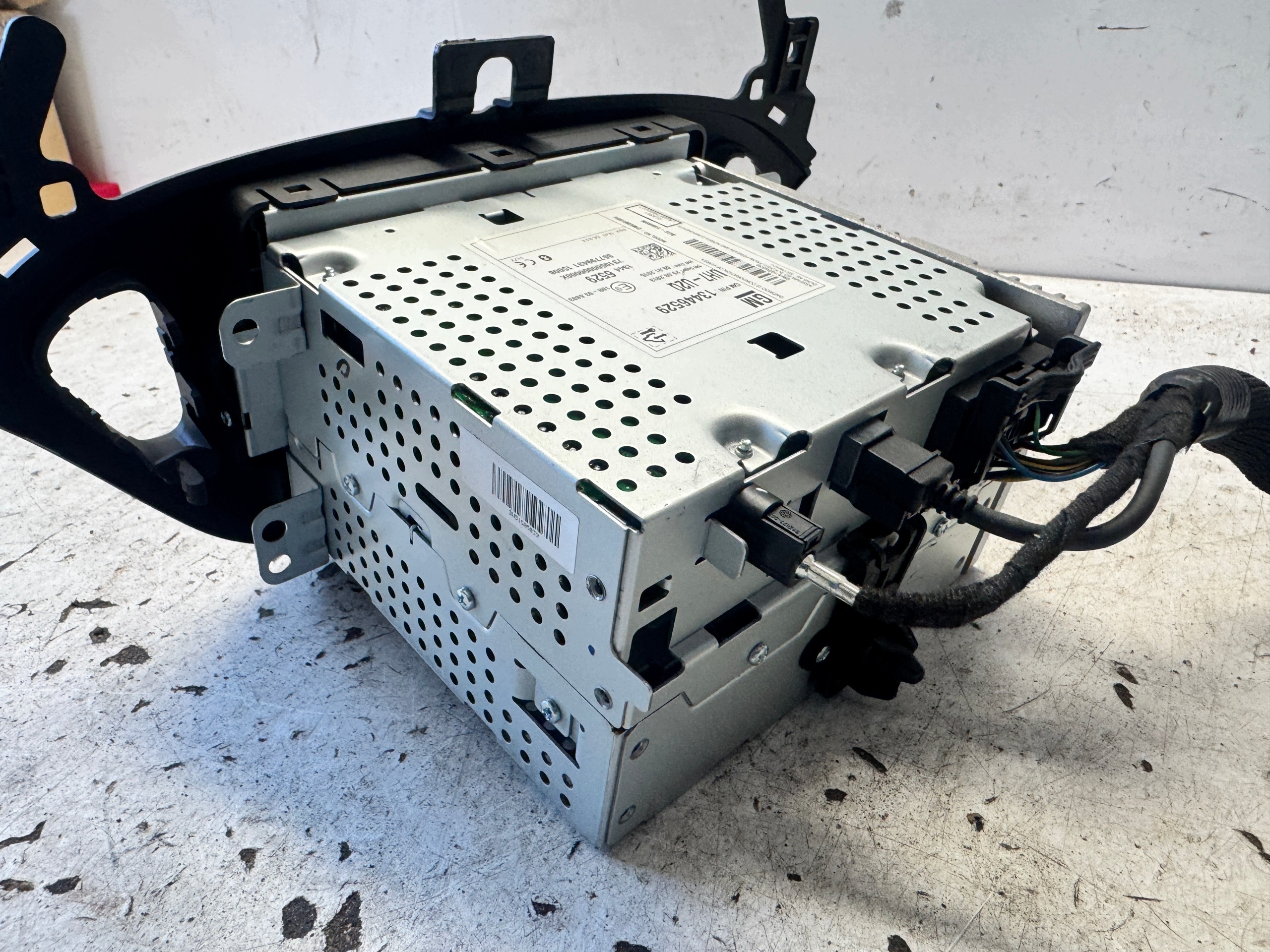 OPEL ADAM CORSA E RADIO ZWYKLE original Z BLUETOOTH 13446529