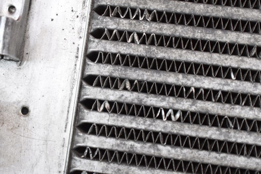 radiator intercooler 8200115540/--D RENAULT MEGANE II 1.5 DCI 106 KM 06-12
