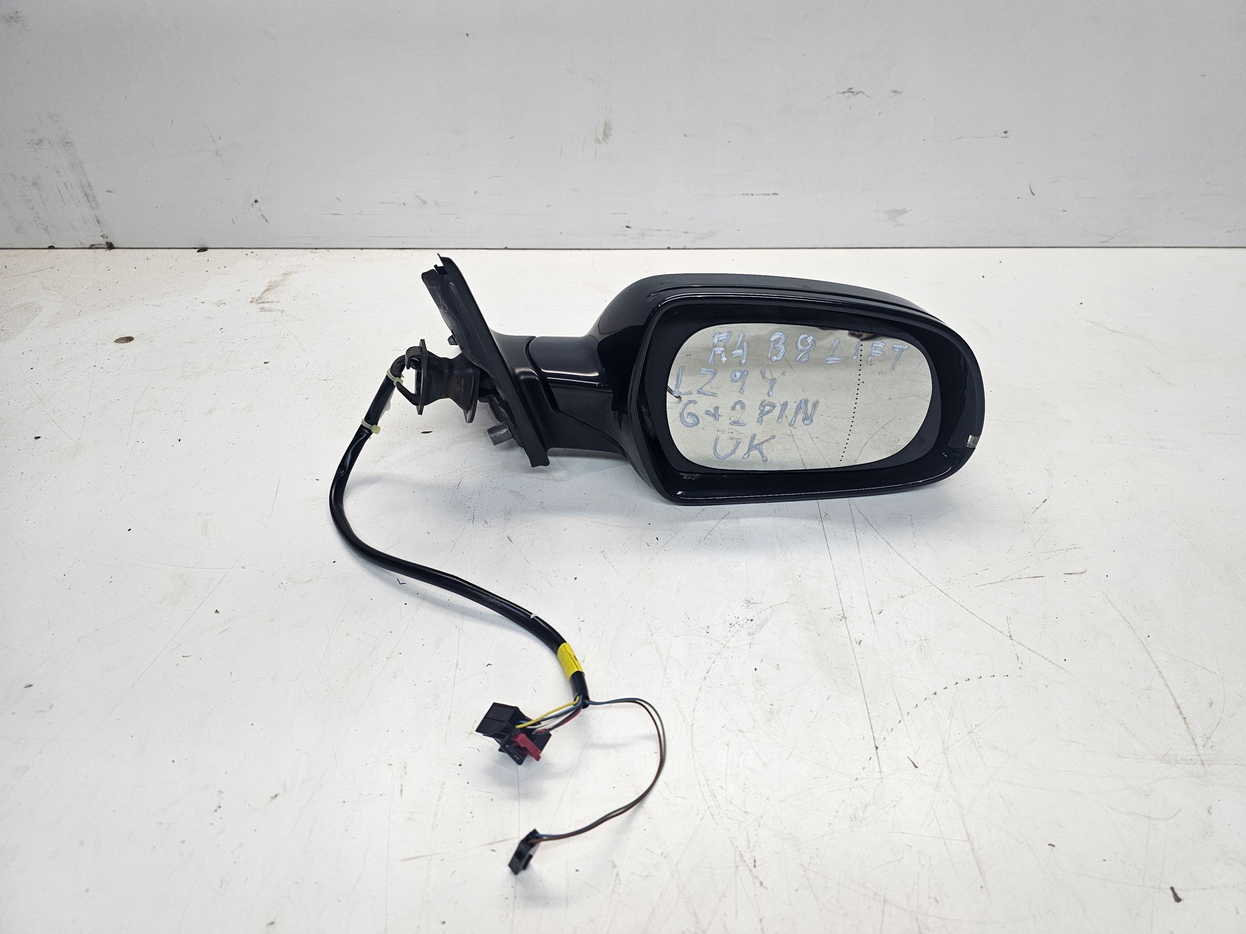 mirror right AUDI A4 B8 LIFT LZ9Y 6+2 PIN UK