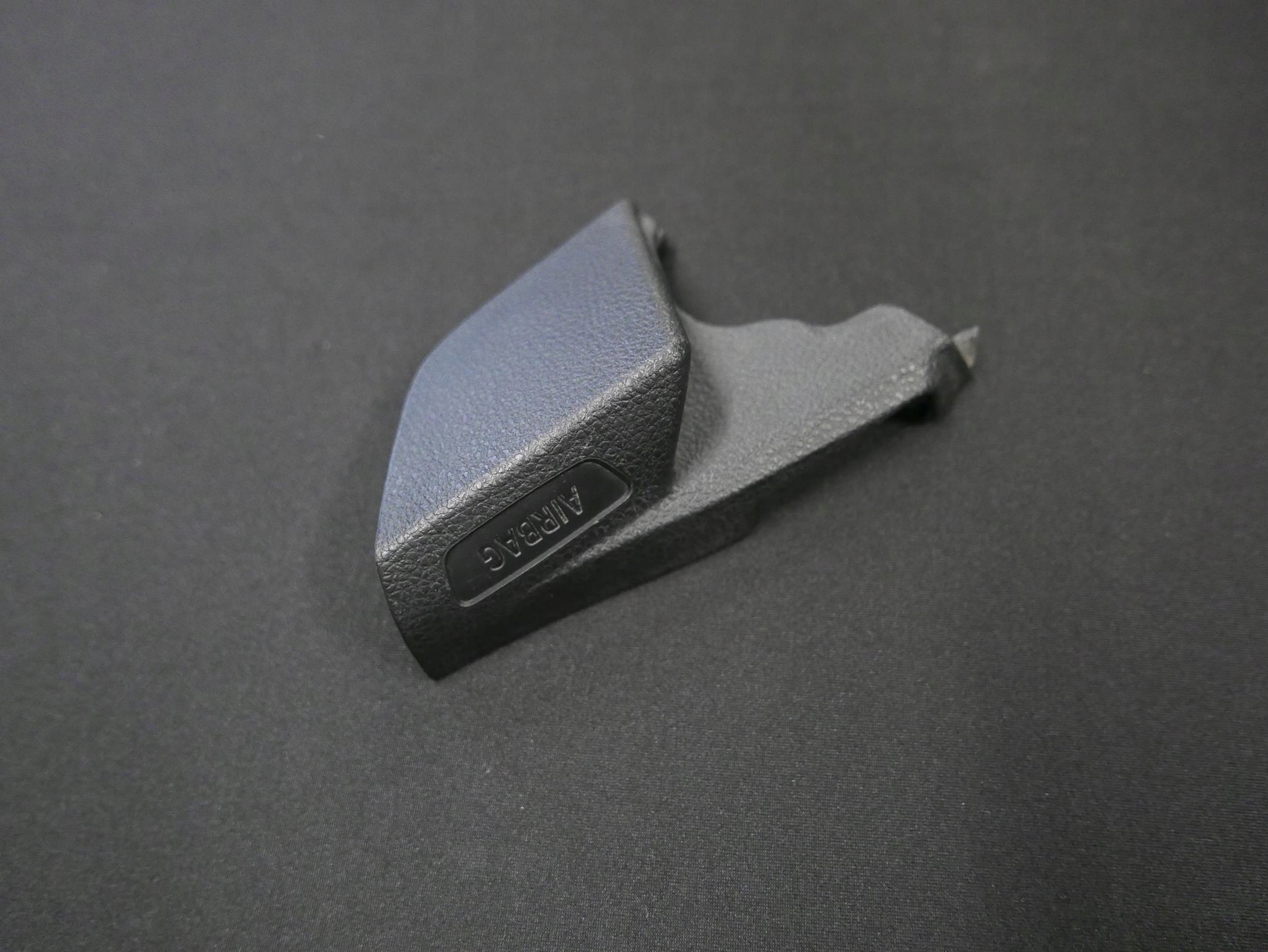 BMW F30 OSŁONA ZAŚLEPKA AIRBAG LEWA 7263371