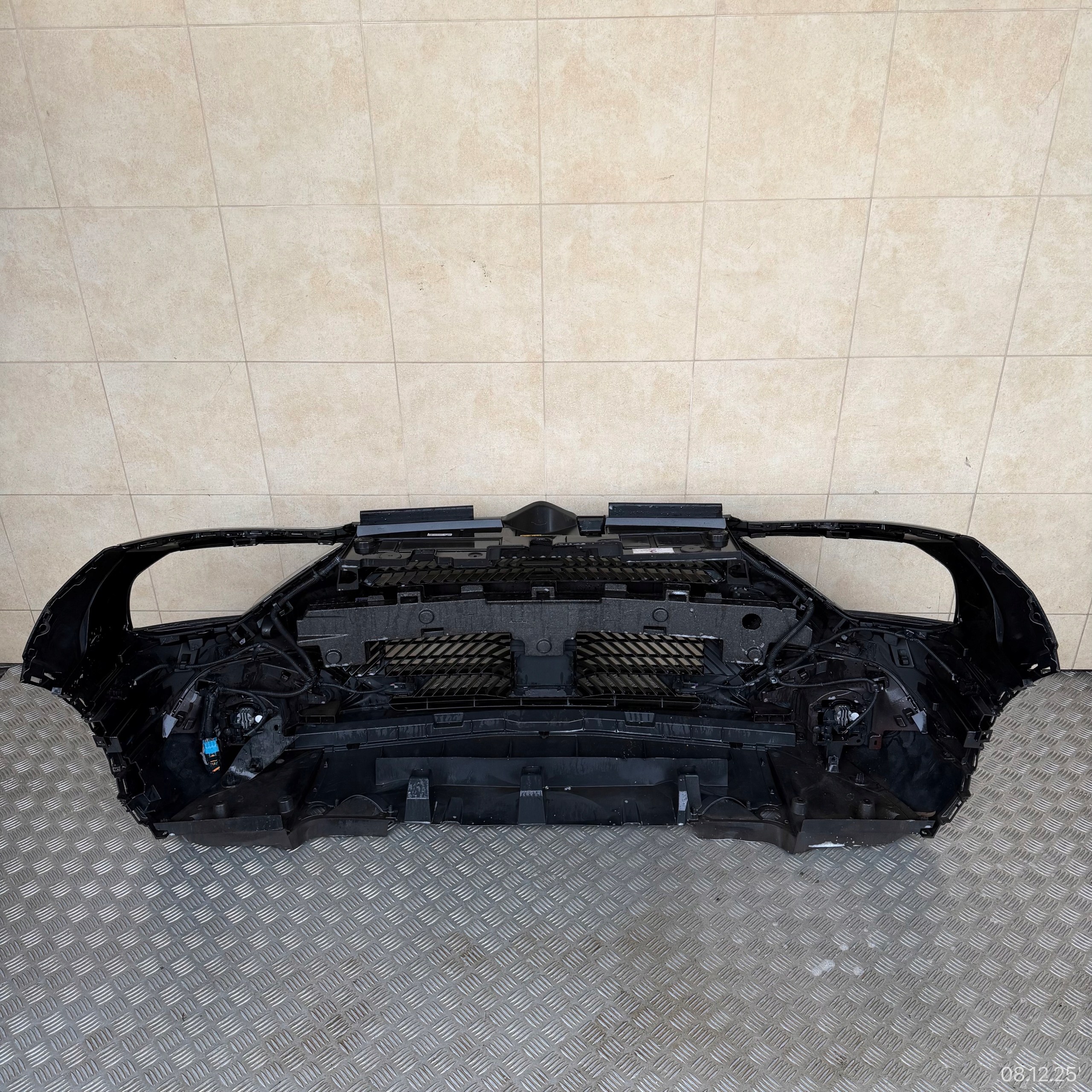 front bumper complete CITROEN C4 III 6 PDC 2022 ROK