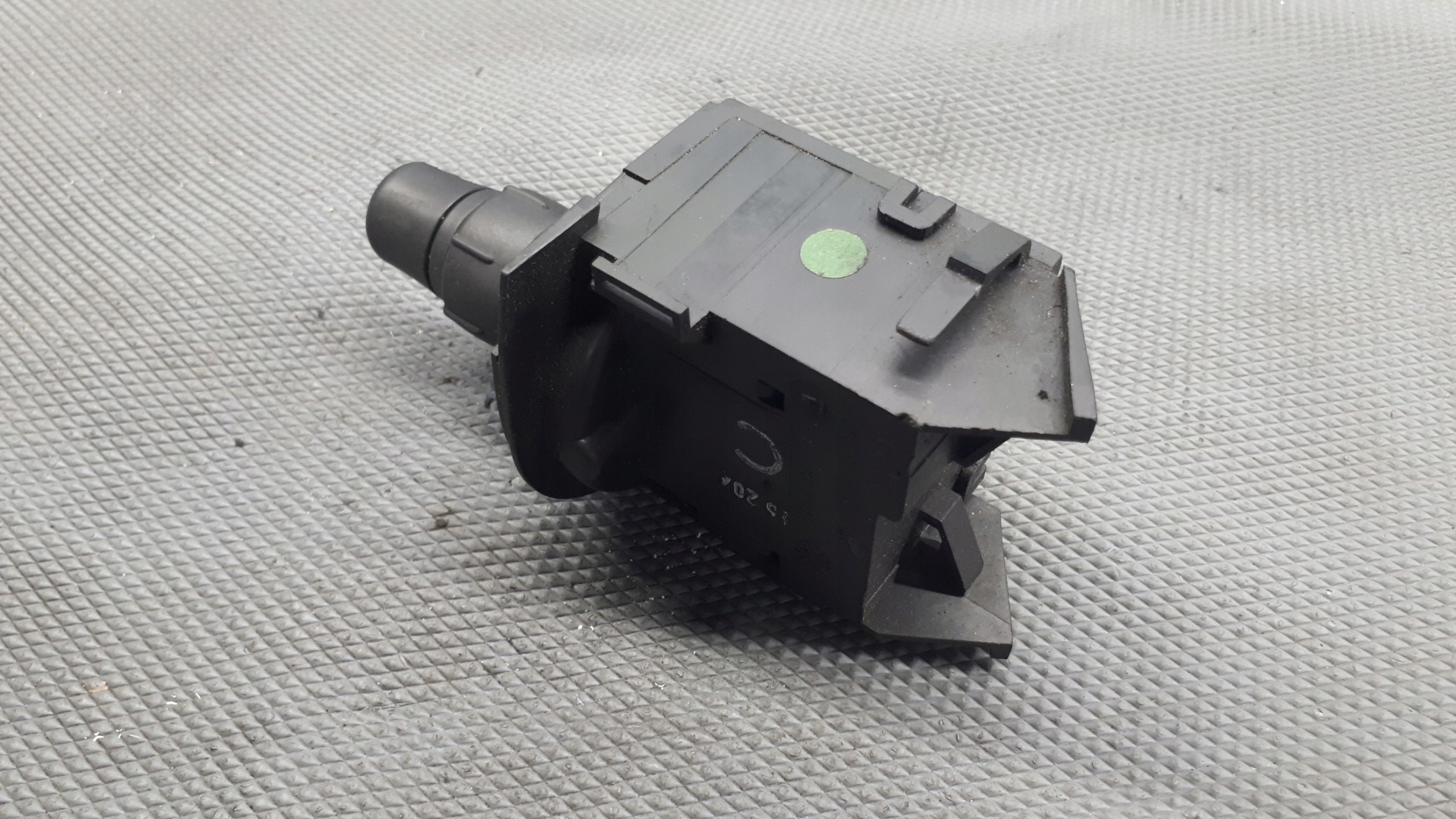 przelacznik swiatel renault clio III Producent części Renault OE