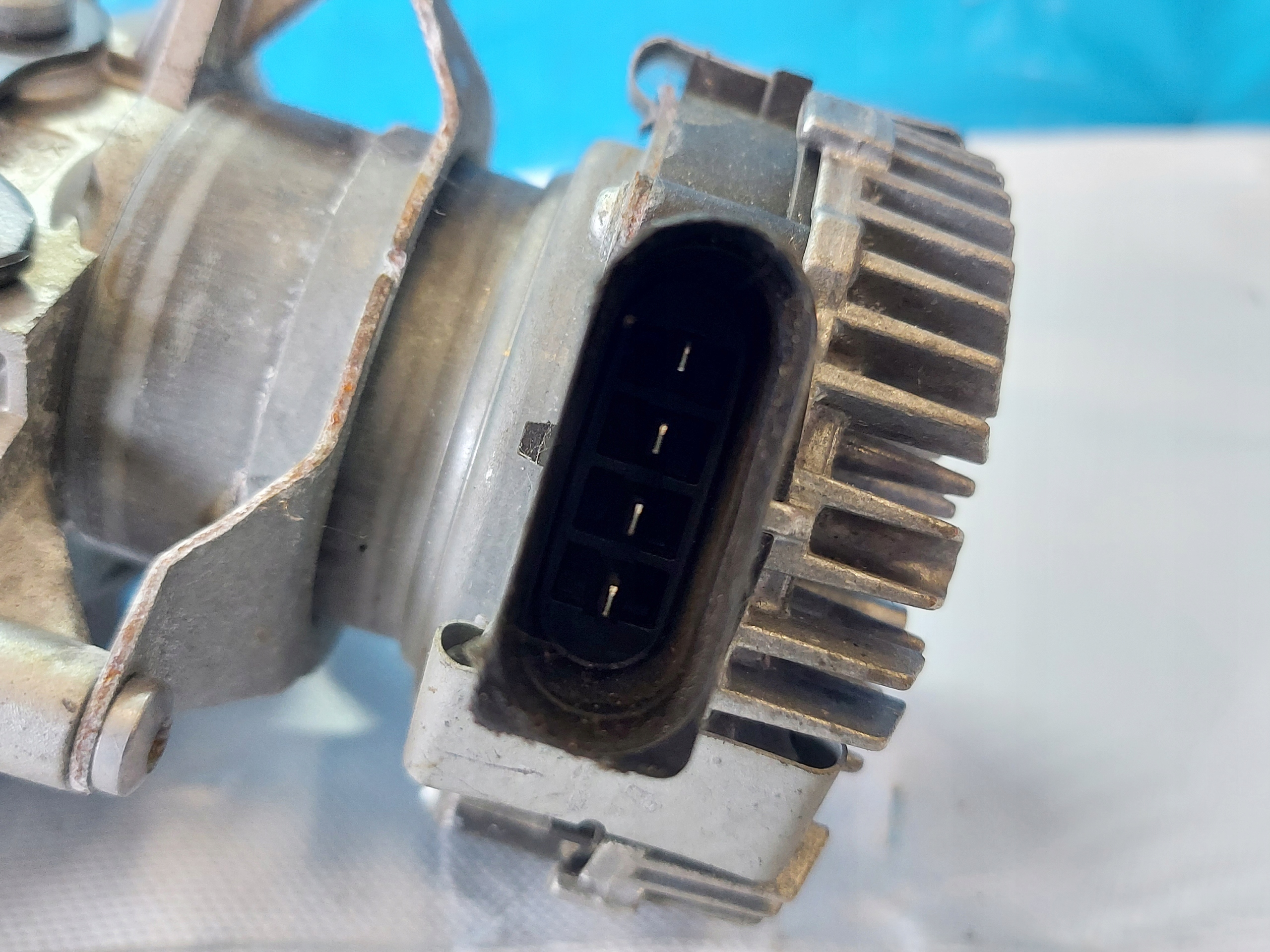 Servofreno AUDI A3 5QE614307B 2015 R 1.4 B ZASOBNIK pressione