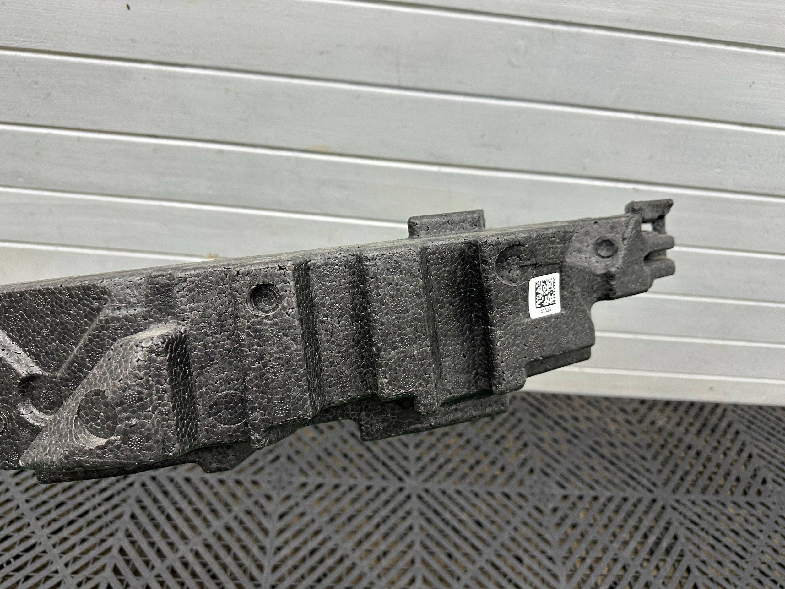 Absorber nárazníku předního předek BMW 1 F70 7885539