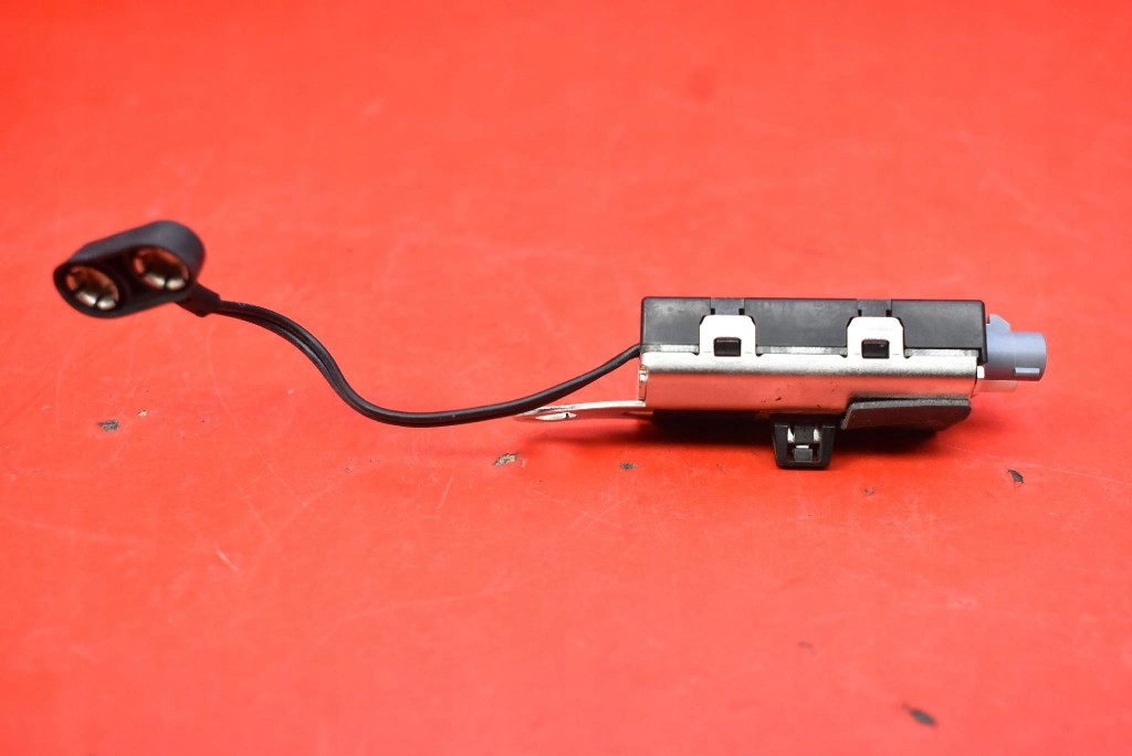 amplifier ANTENY 1448946-00-C TESLA MODEL S LIFT 16-21