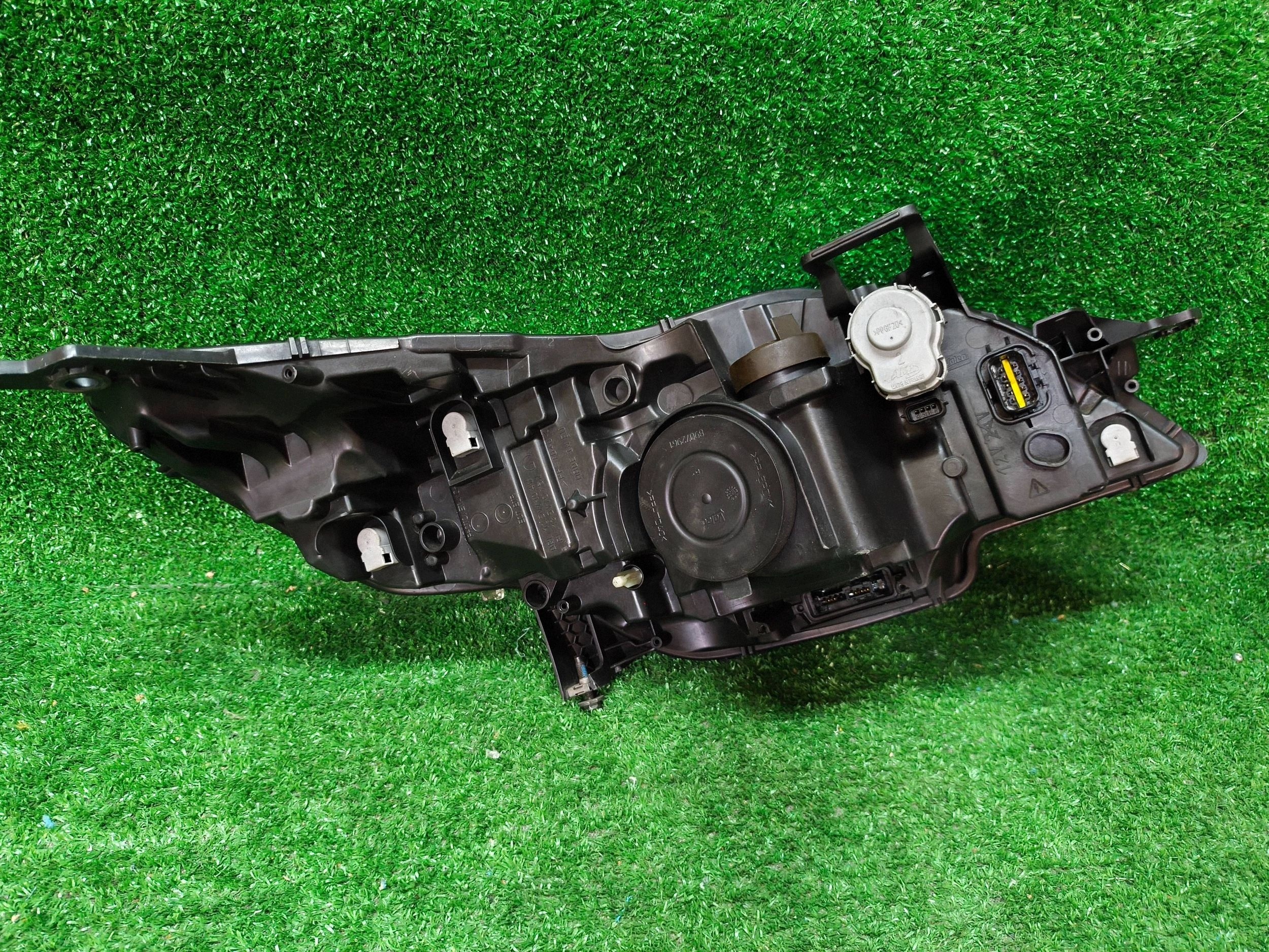 REFLEKTOR left front PEUGEOT 508 RXH LED BI-XENON NR.1593