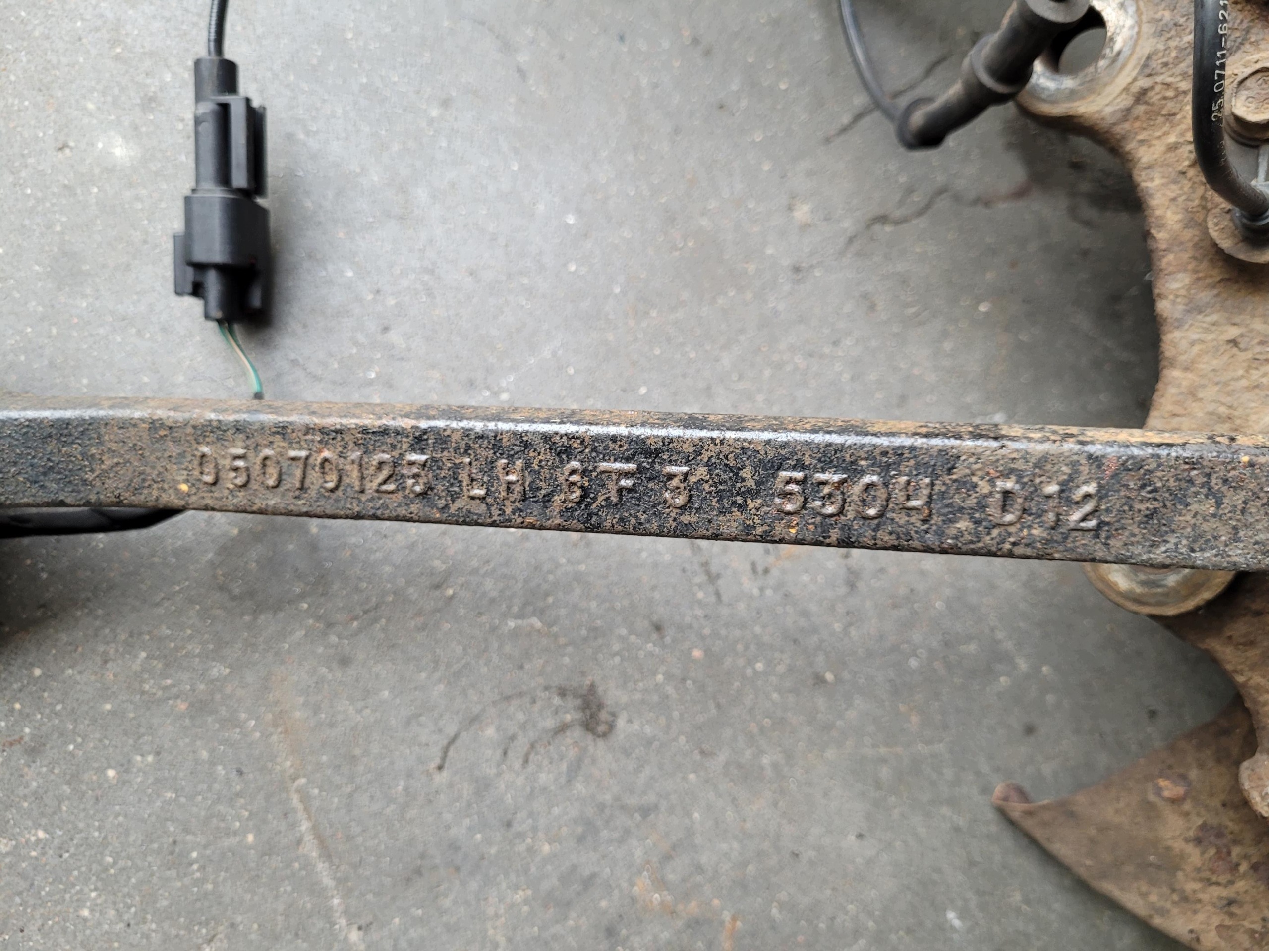 swing front left front left CHRYSLER 300C II LANCIA THEMA