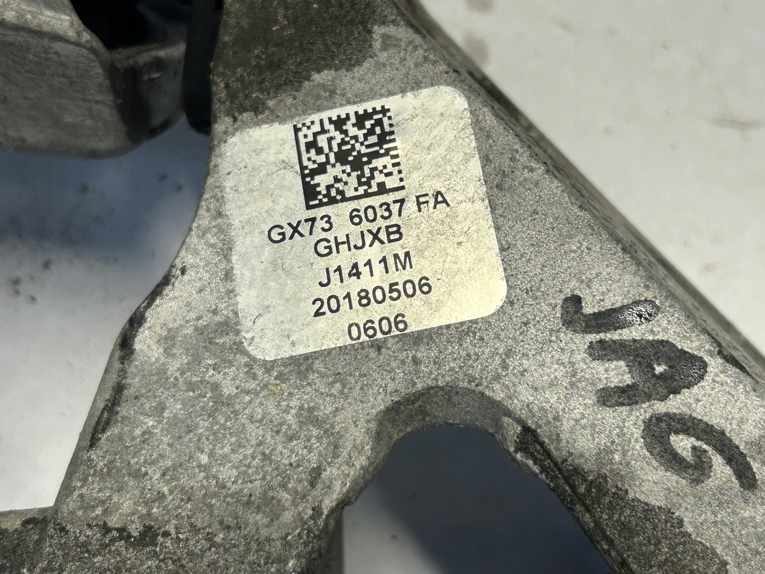 JAGUAR XE holder engine mount GX73-6A003-KB