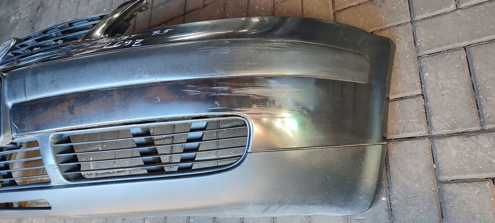 bumper front front VW Passat B5 1,9 TDI LC9Z