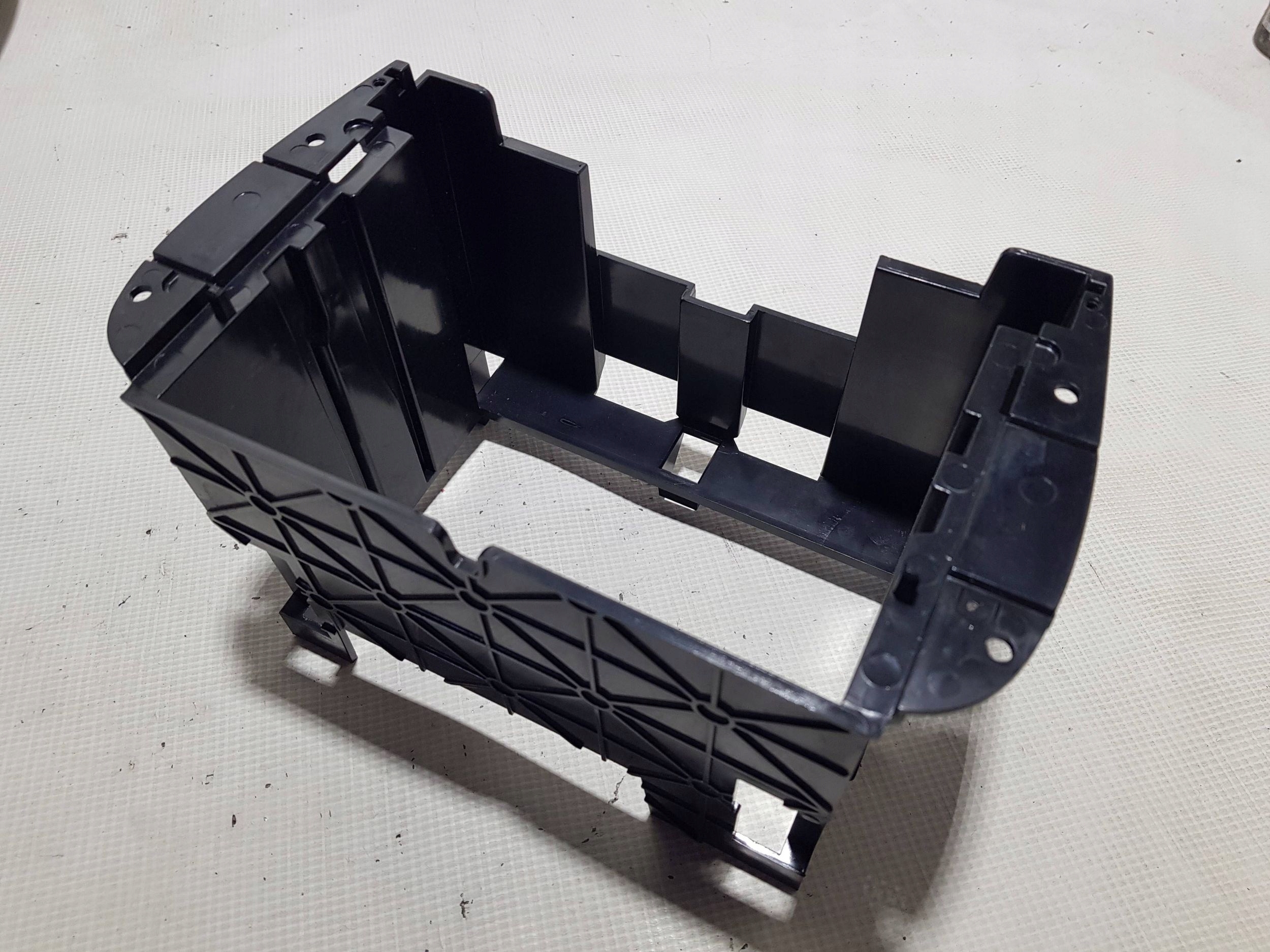 holder bracket support guard RADIA frame navigation devices MERCEDES SL R230 W230