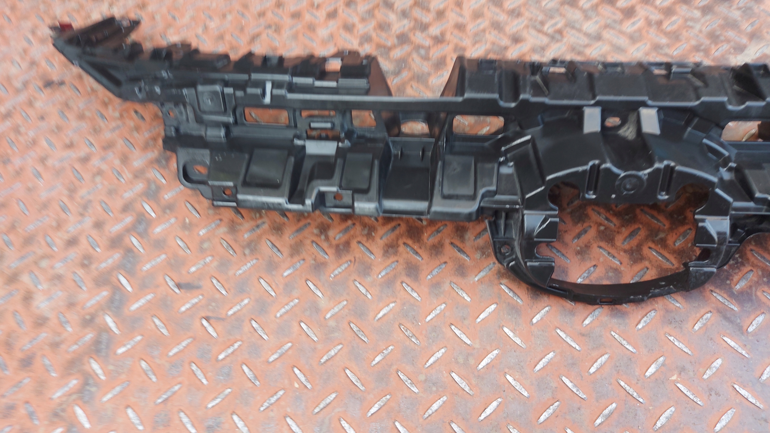 pillar support grill supports front TOYOTA RAV4 V 18