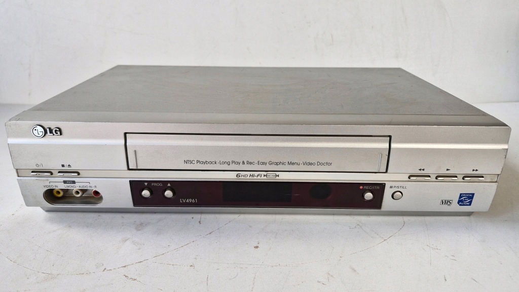 MAGNETOWID LG LV4961 SREBRNY STAN DOBRY GWR