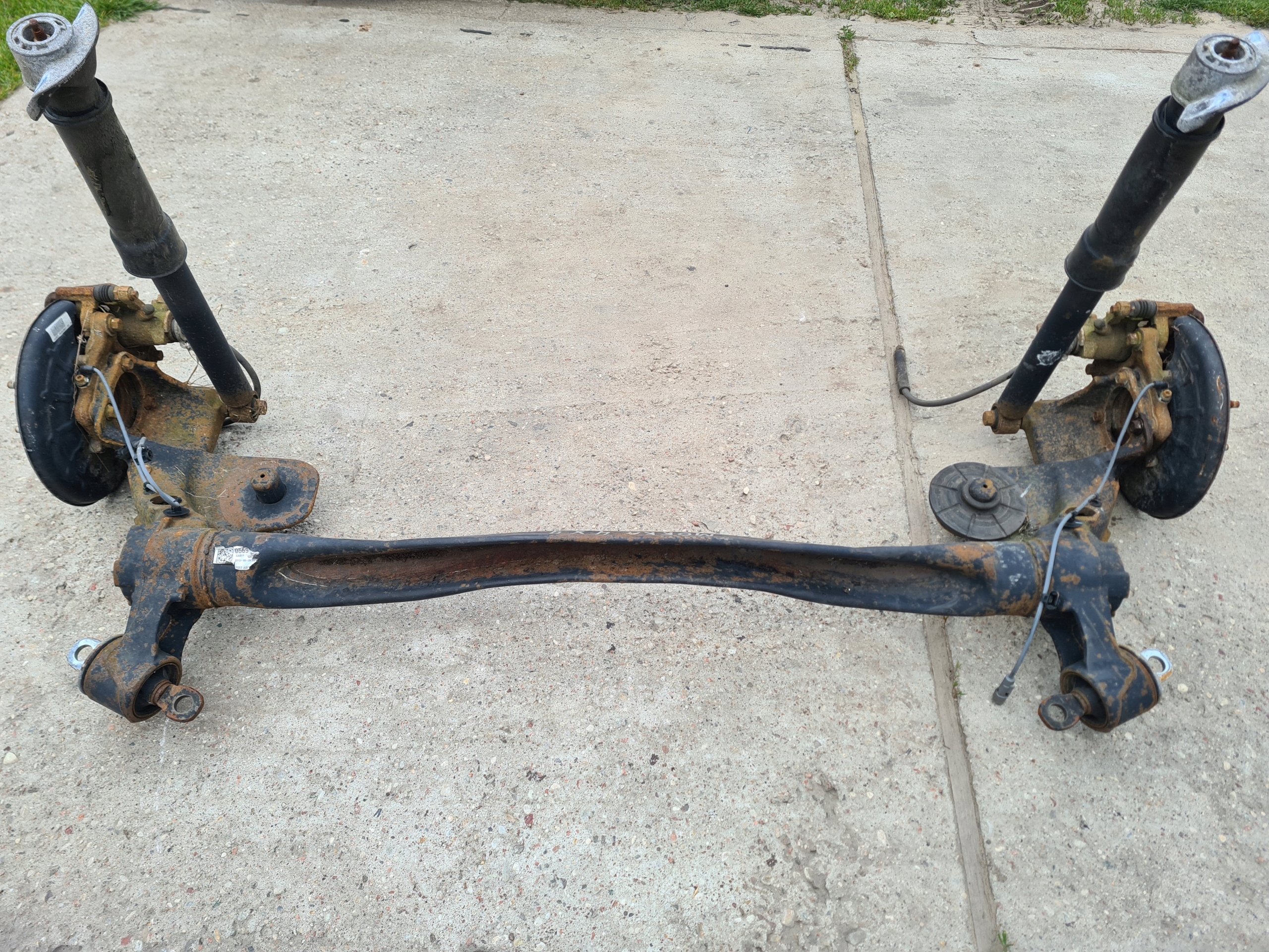 OŚ BELKA ZAWIESZENIE OPEL MOKKA MOKKA X TRAX 4X4