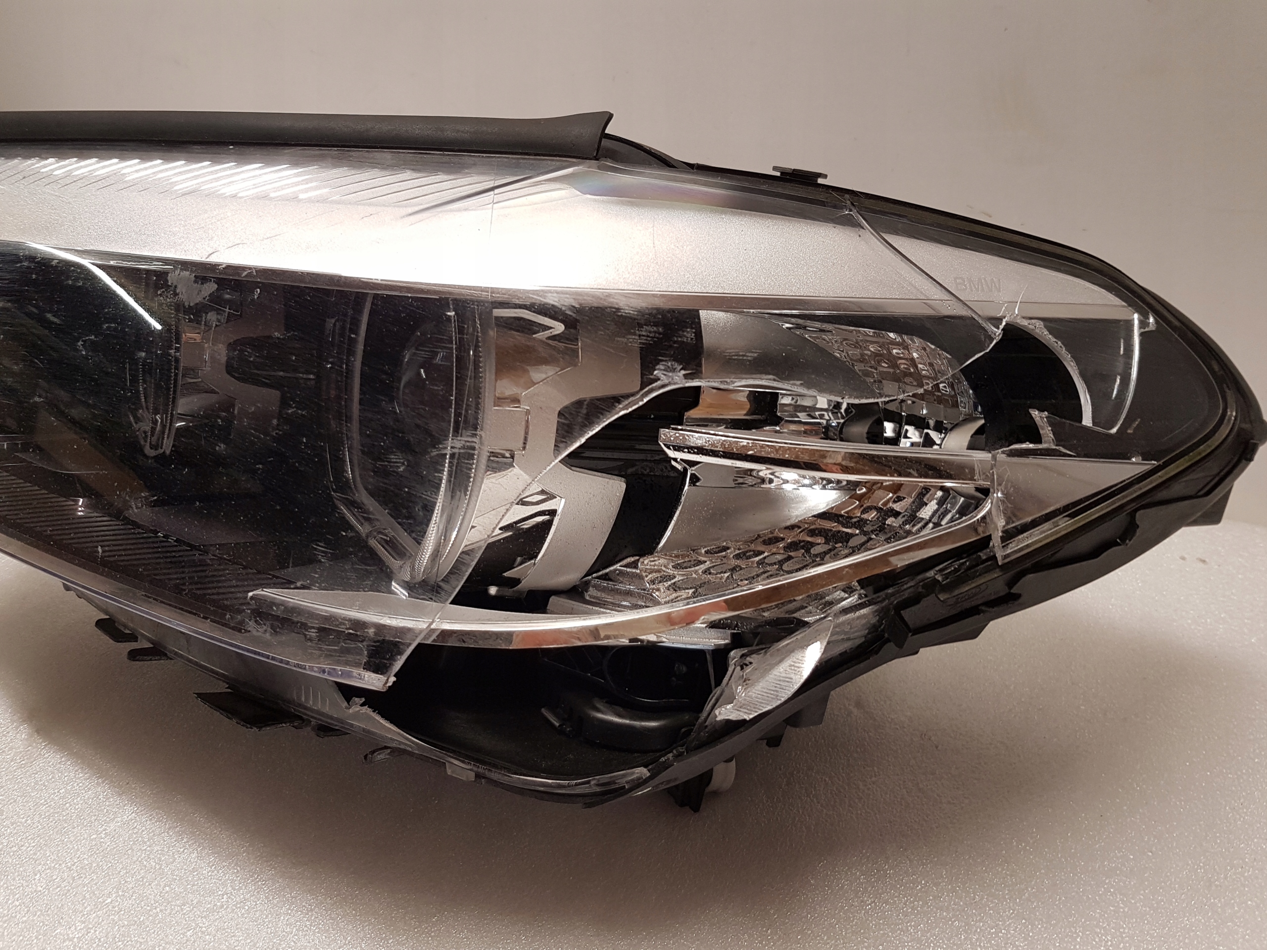 light front left BMW G30 G31 FULL LED 8499111