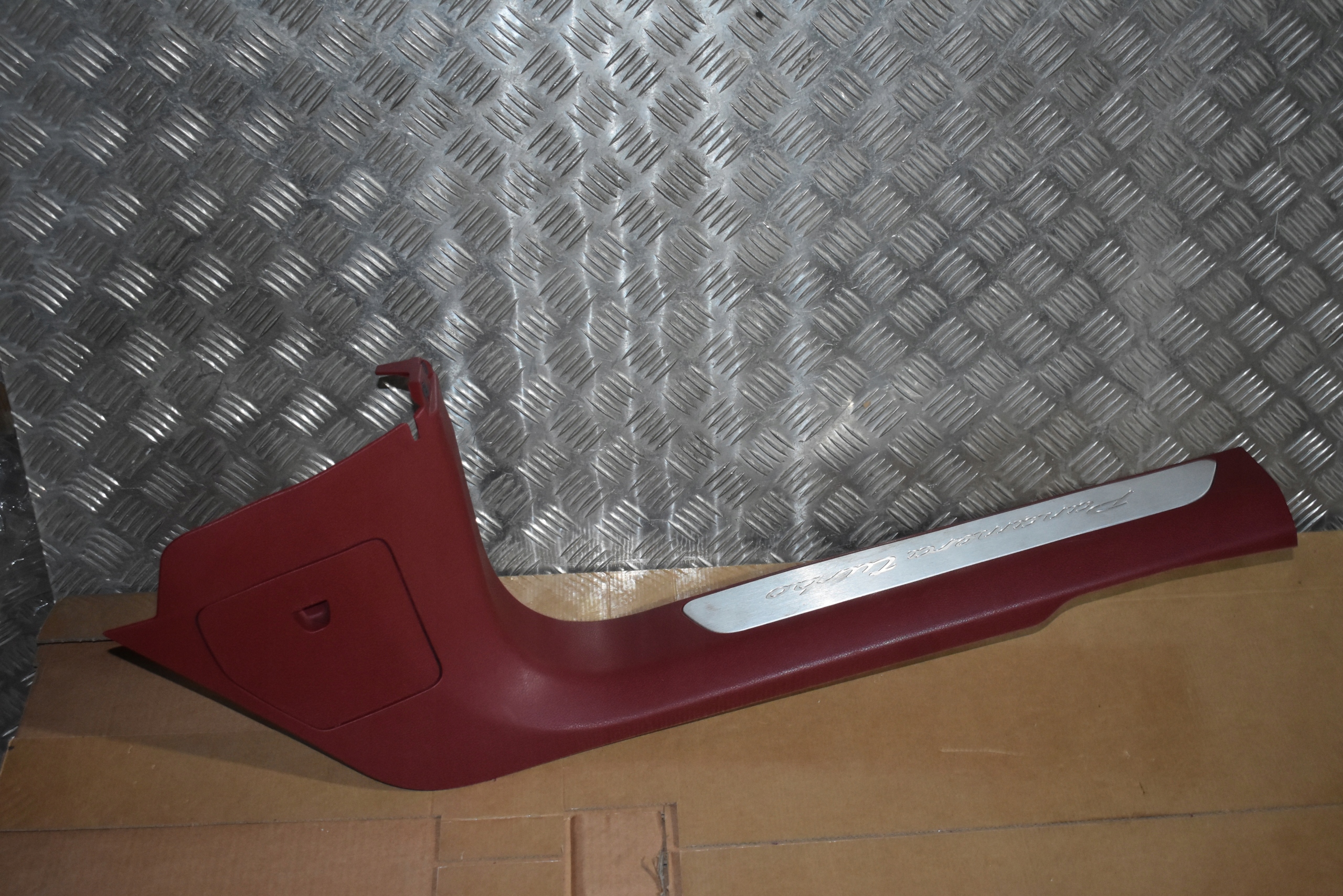 cap moulding threshold right PORSCHE PANAMERA 971 TURBO 1