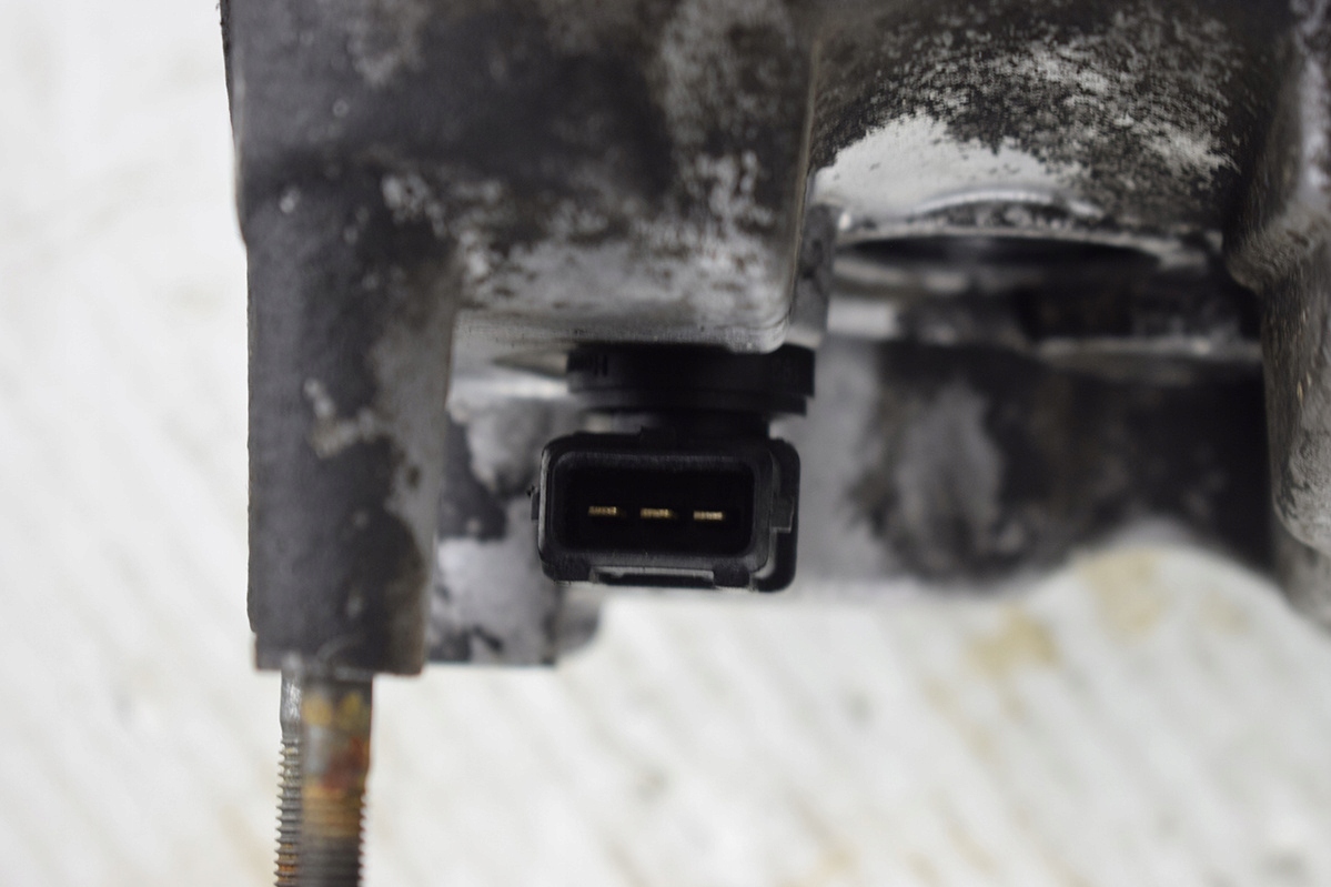 Abdeckung ZAWAROW CAPTIVA OPEL ANTARA 2.0 Z2051