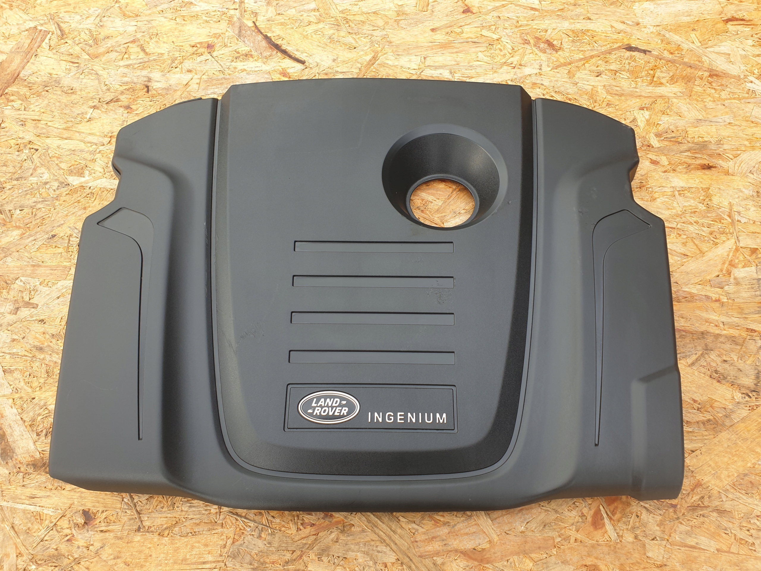 motor cover upper LAND ROVER DISCOVERY 5 HPLA-6A949-AE