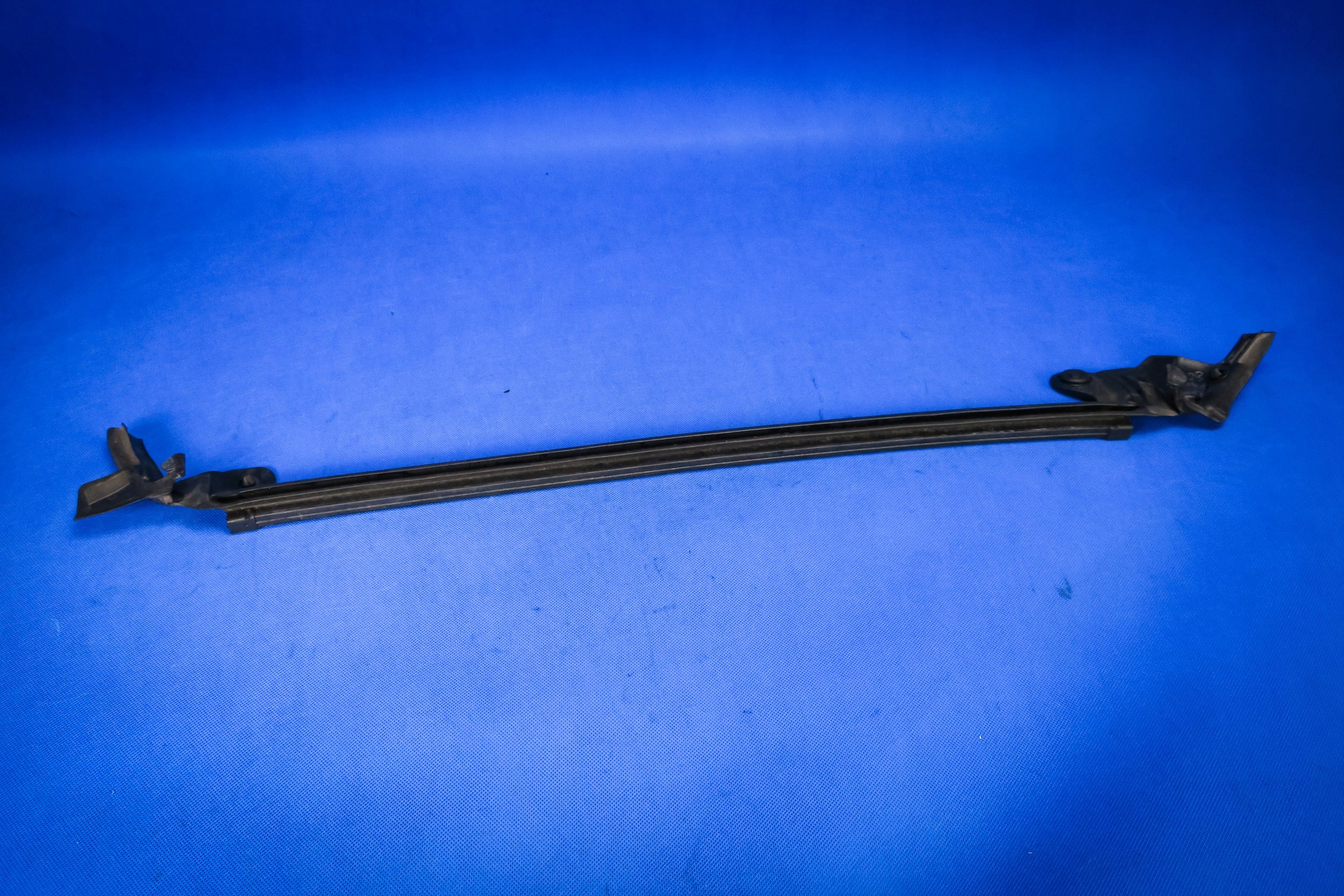 gasket right door windows Audi A7 4G8 4G8839480H