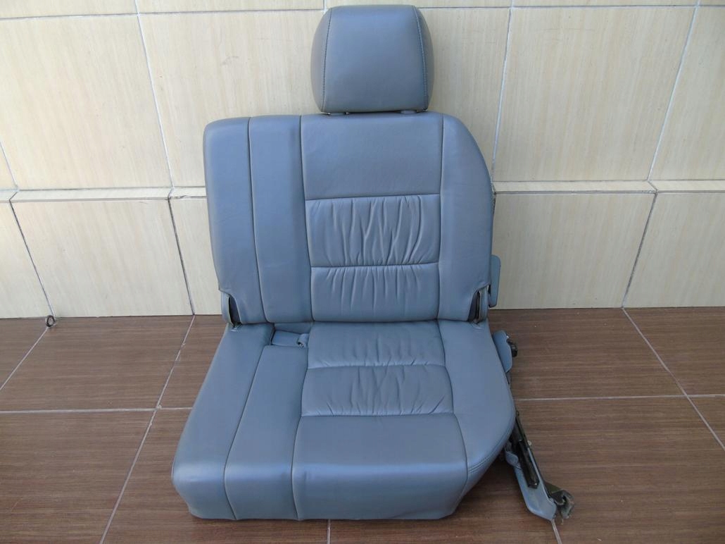 СИДІННЯ III УРЯД БАГАЖНИК LAND CRUISER 100 РЕСТАЙЛІНГ 02-07 OE