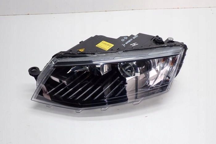 SKODA OCTAVIA III 13-17 BI-XENON reflektor left light left